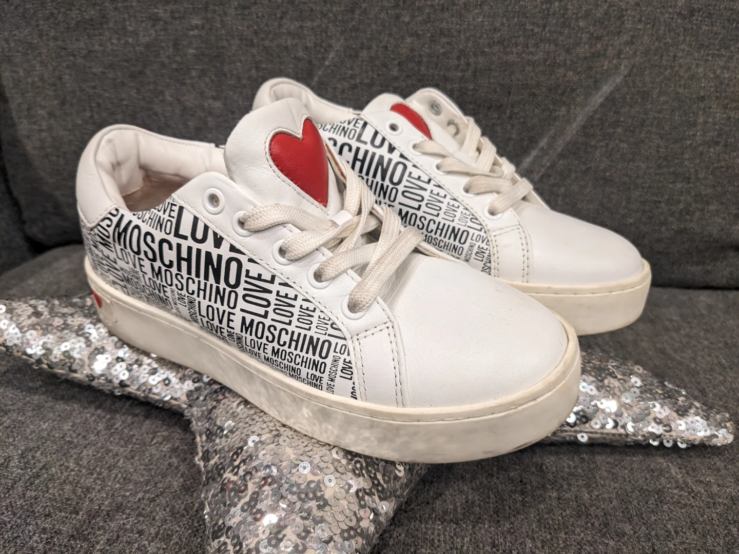 Moschino love heart shoes size 6.5