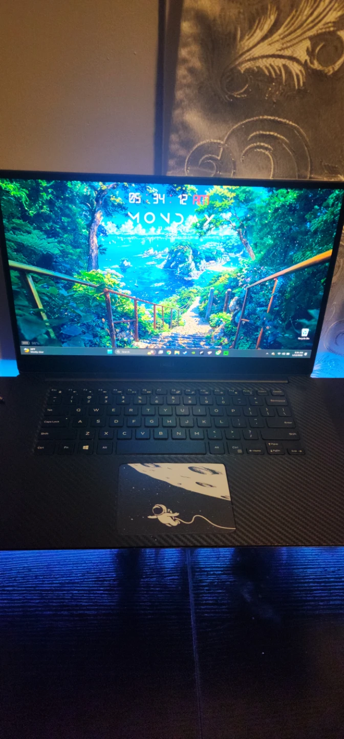 Dell xps 7590 oled 4k gaming laptop gtx 1650 - photo 2