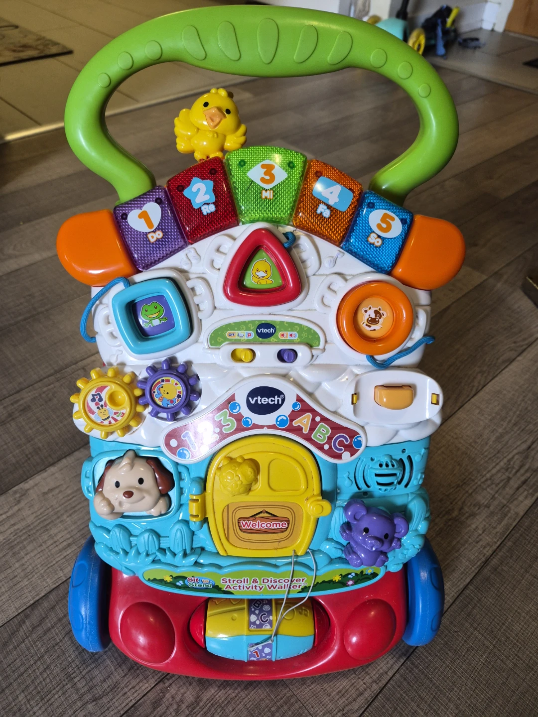 VTech Sit-to-Stand Stroll & Discover Activity Walker