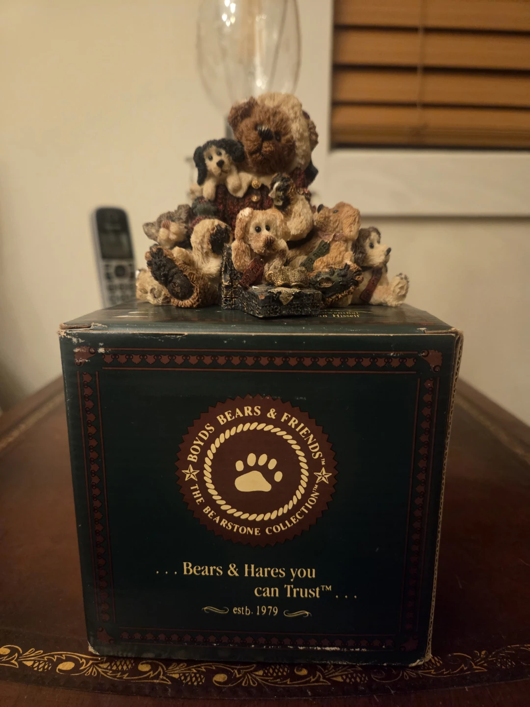 Boyds Bears & Friends Bearstone Collection Figurine🏈