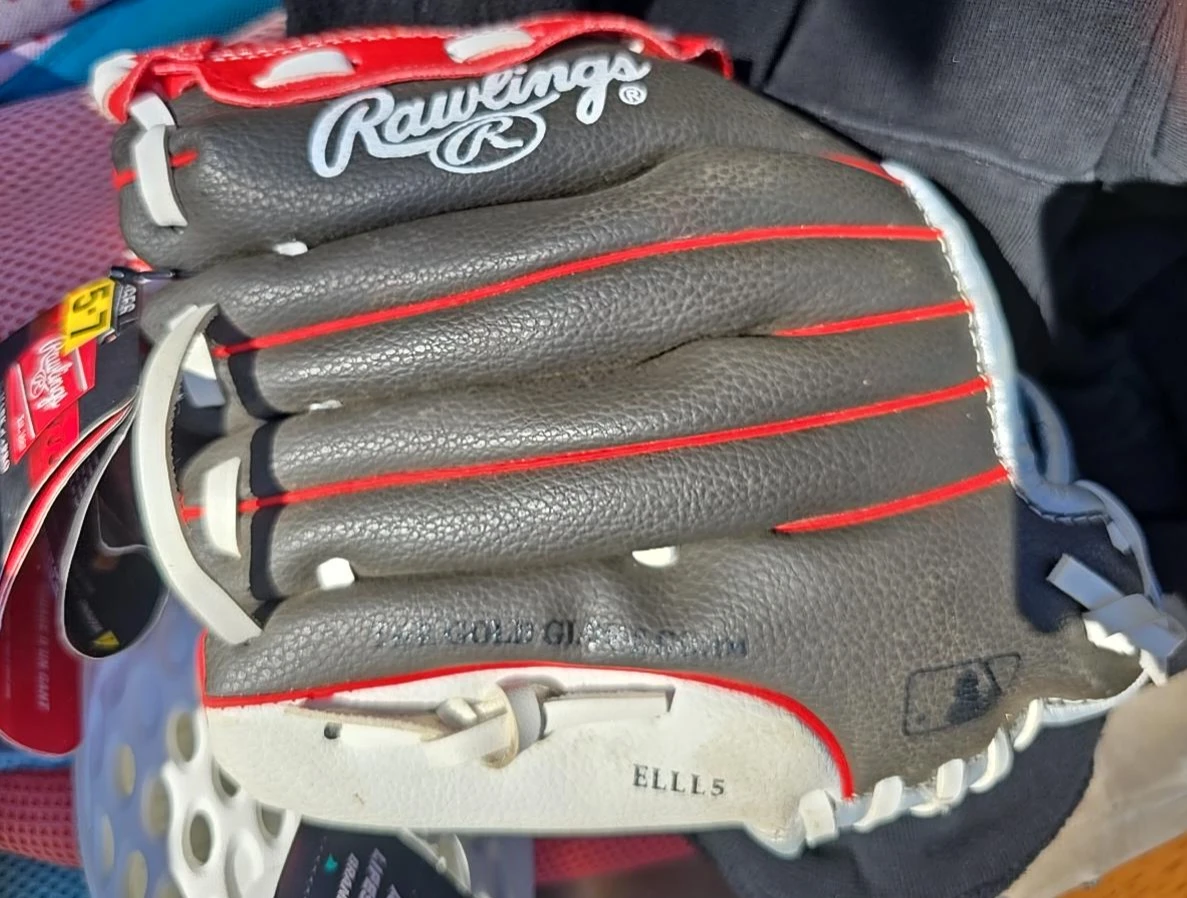 Rawlings Youth Baseball Glove