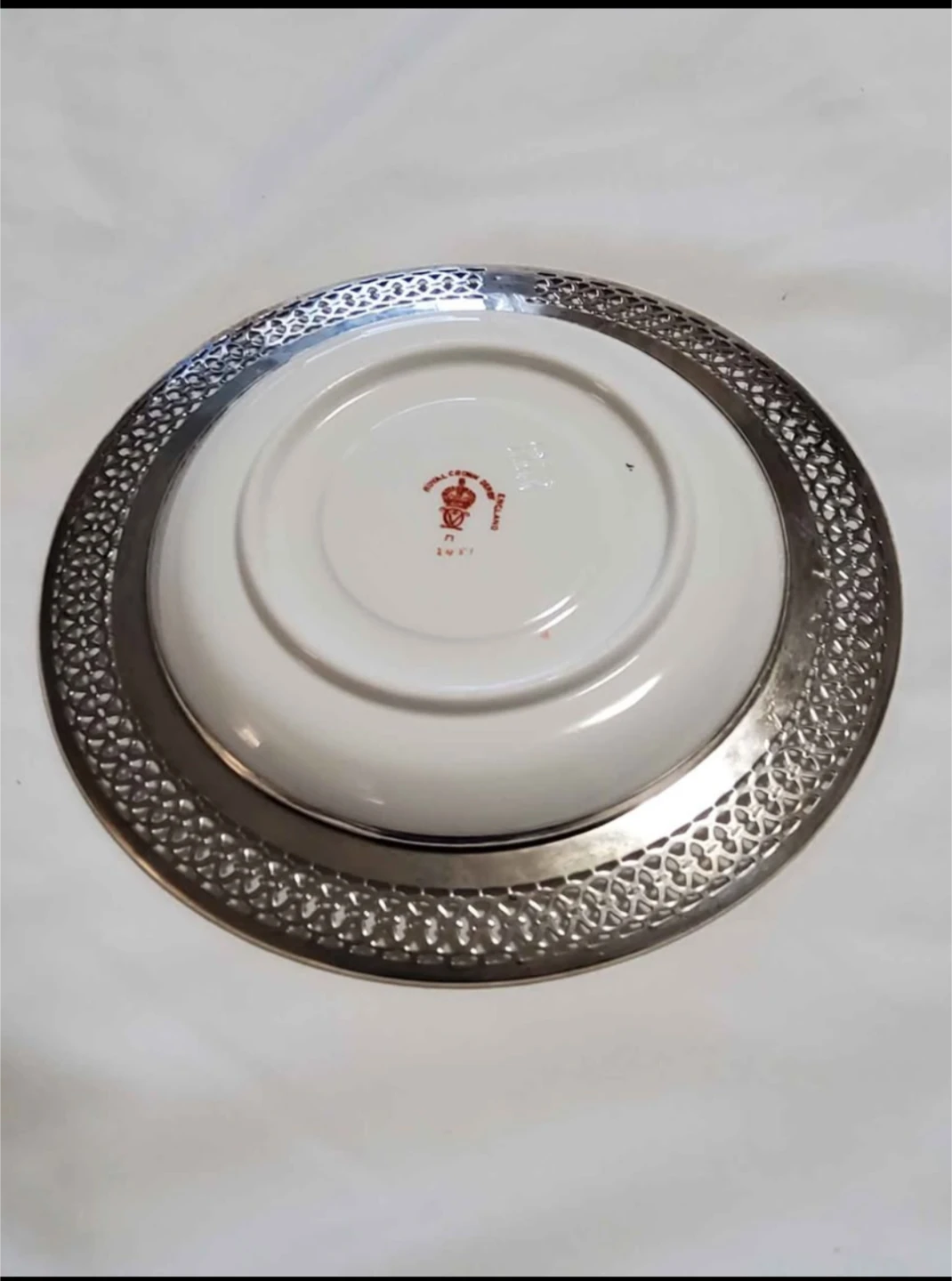 Royal Crown Derby plate with sterling silver rim - photo 5