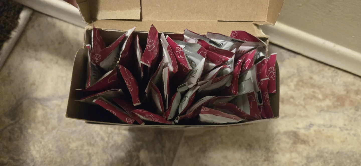 Catit Creamy Chicken & Shrimp Cat Treats - 50 Tubes