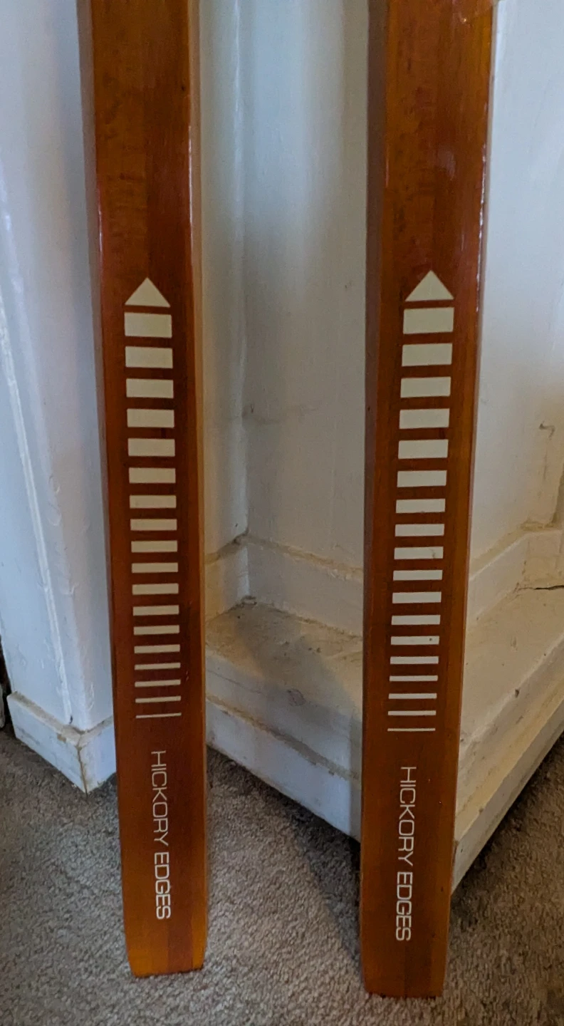 Vintage Radisson Wood Skis with Rottefella Bindings - photo 4