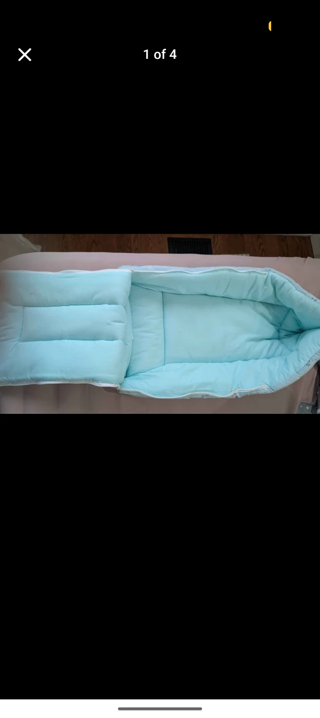 Baby lounger/nest