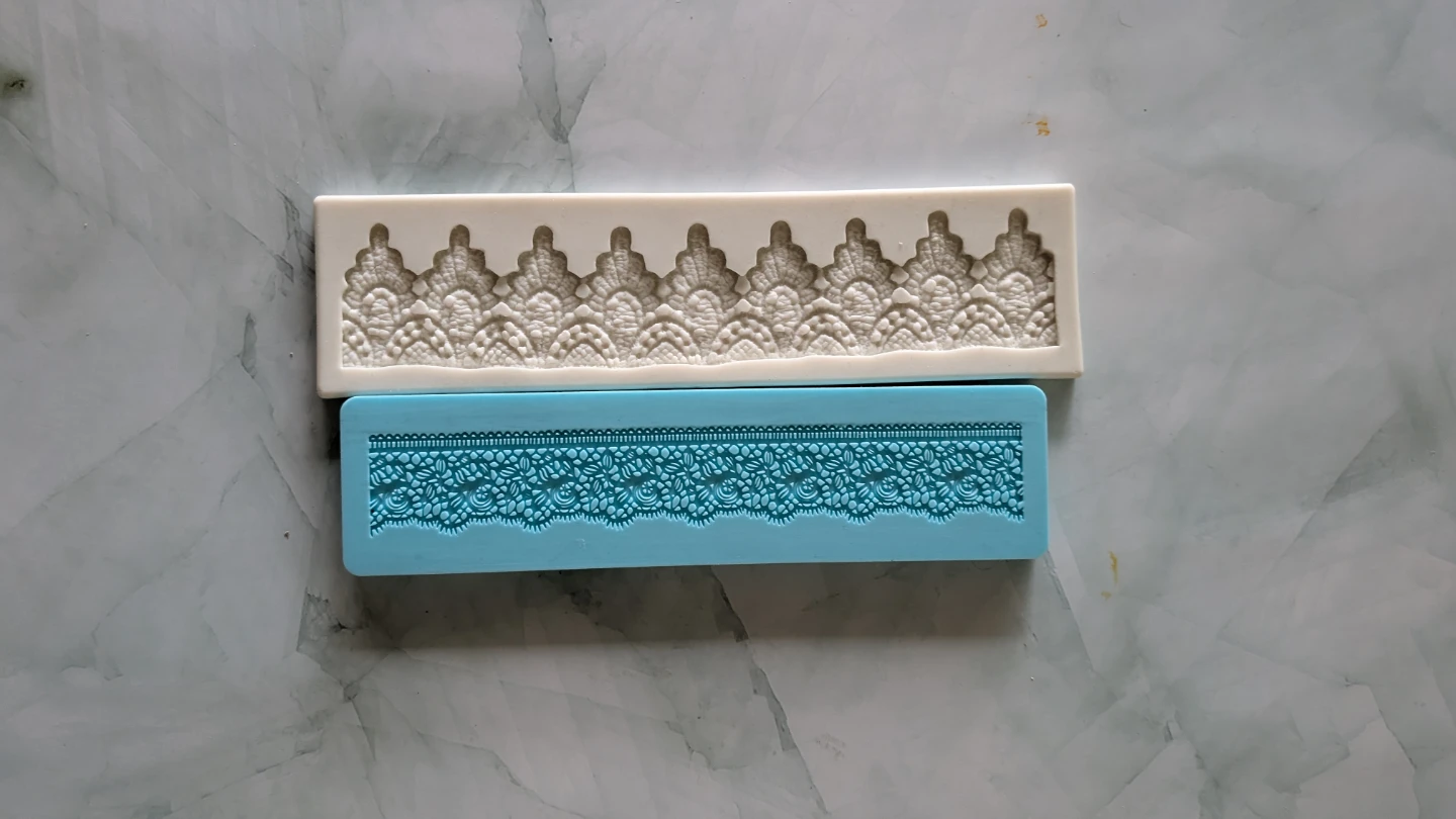 Set of 2 Lace Pattern Silicone Molds