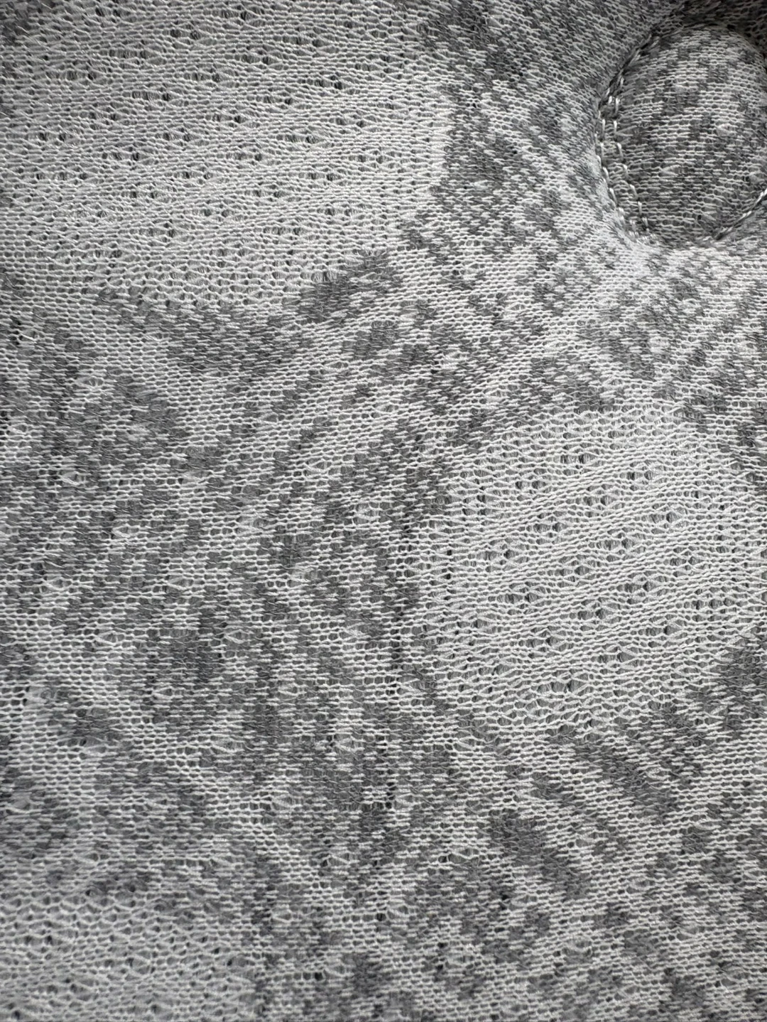 Sealy Posturepedic Mattress queen - photo 2