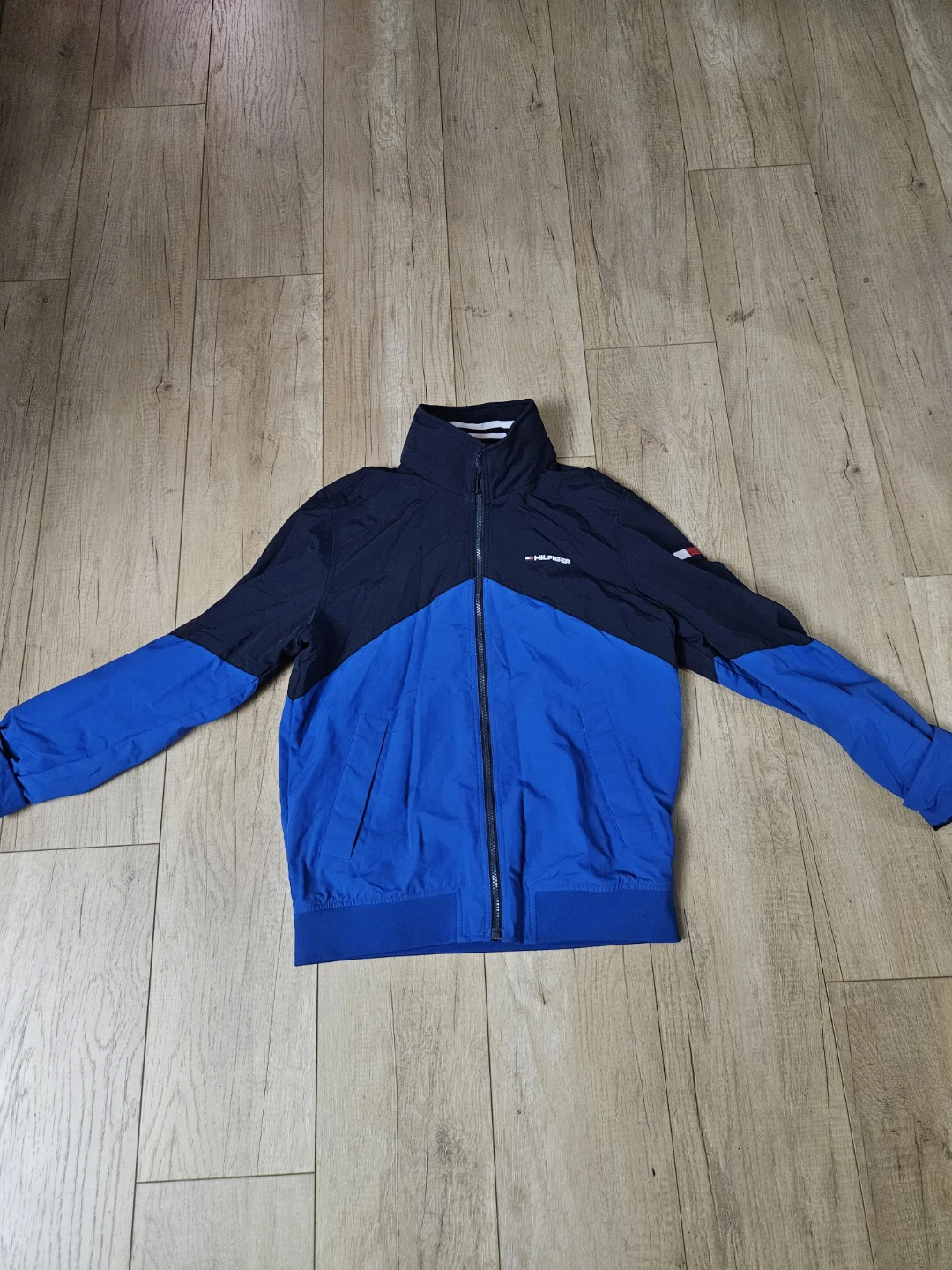 Vintage Tommy Hilfiger Windbreaker Jacket