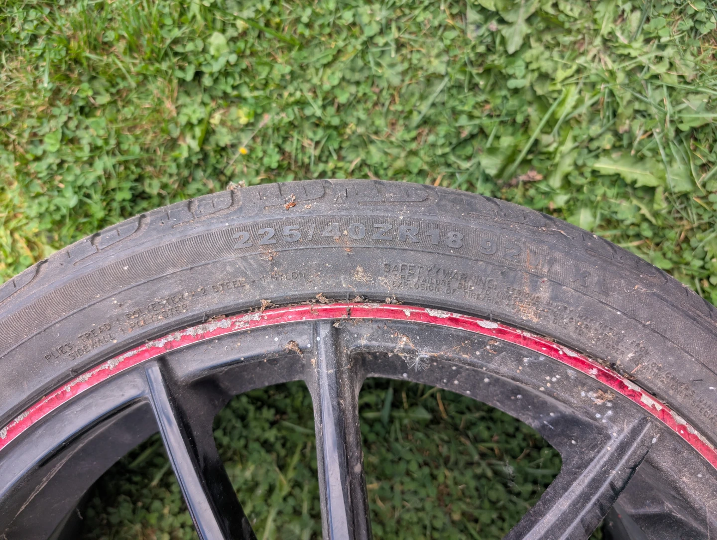 Akita 18-inch Rim and 225/40ZR18 Tire - photo 2