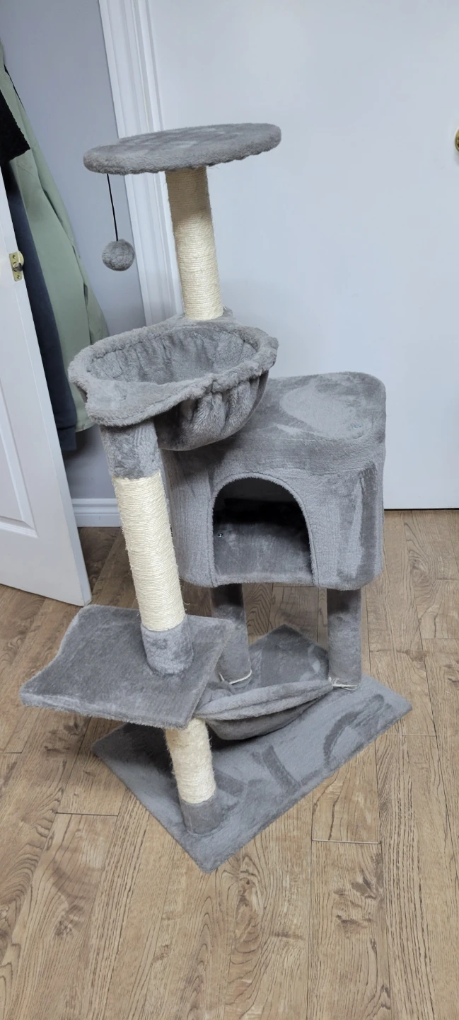 Grey Multi-Level Cat Tree