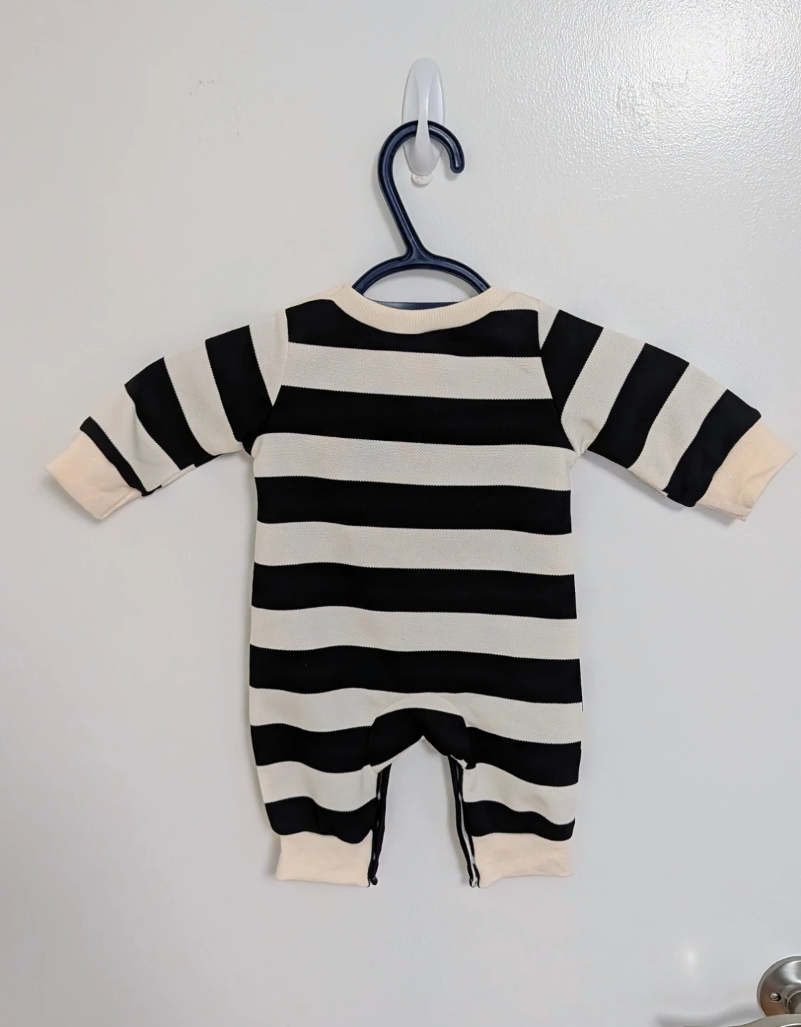 Brand New Baby Romper  (1-3 months) - photo 2
