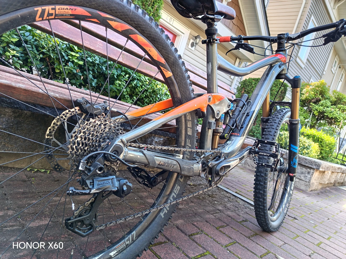 Giant Trance 3 medium 27.5 - heavily modified - negotiable - photo 5