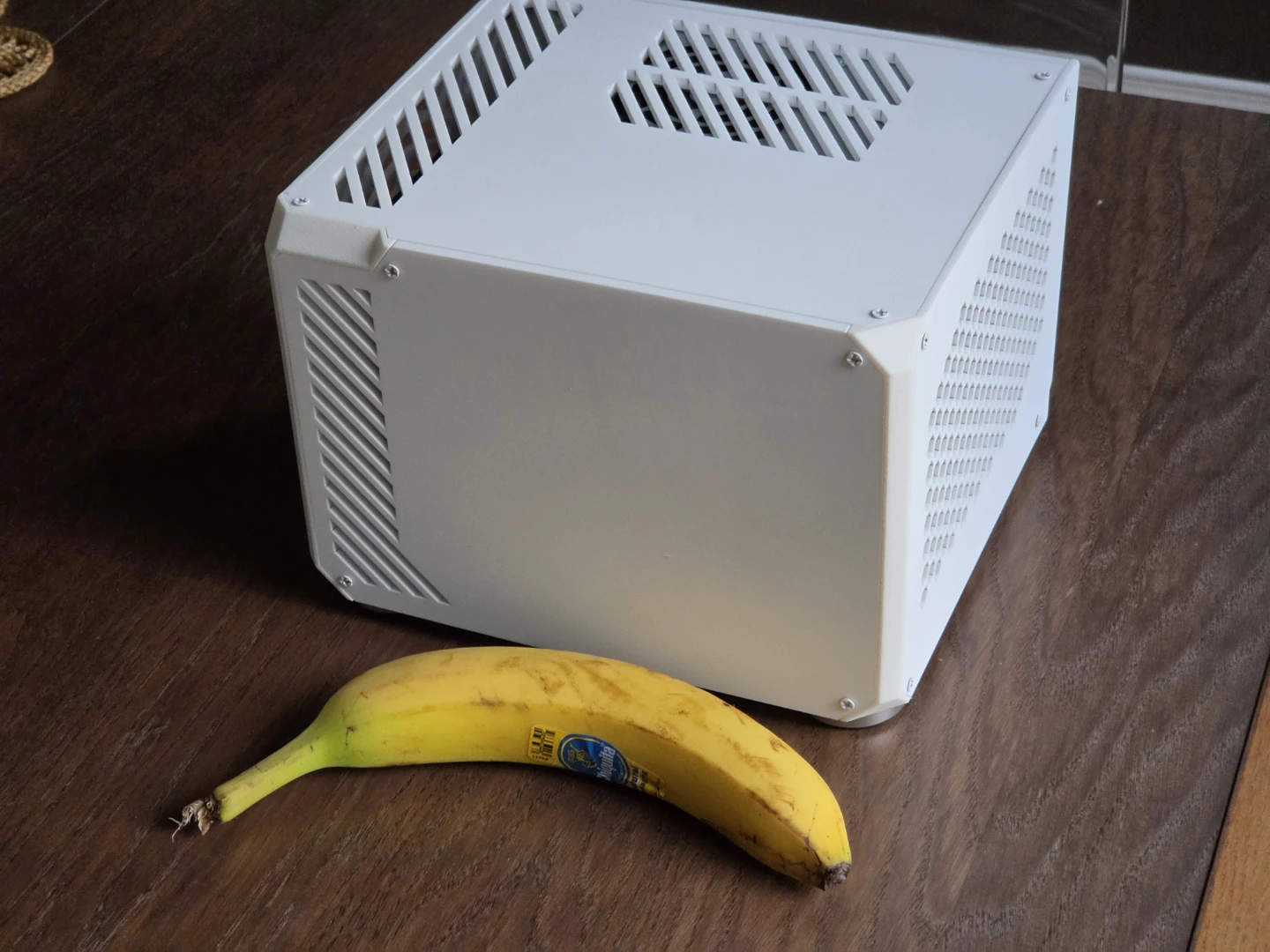 SFF Gaming PC, Ryzen 5 3600, 16Gb, 500Gb NVME, GTX 1660 Super