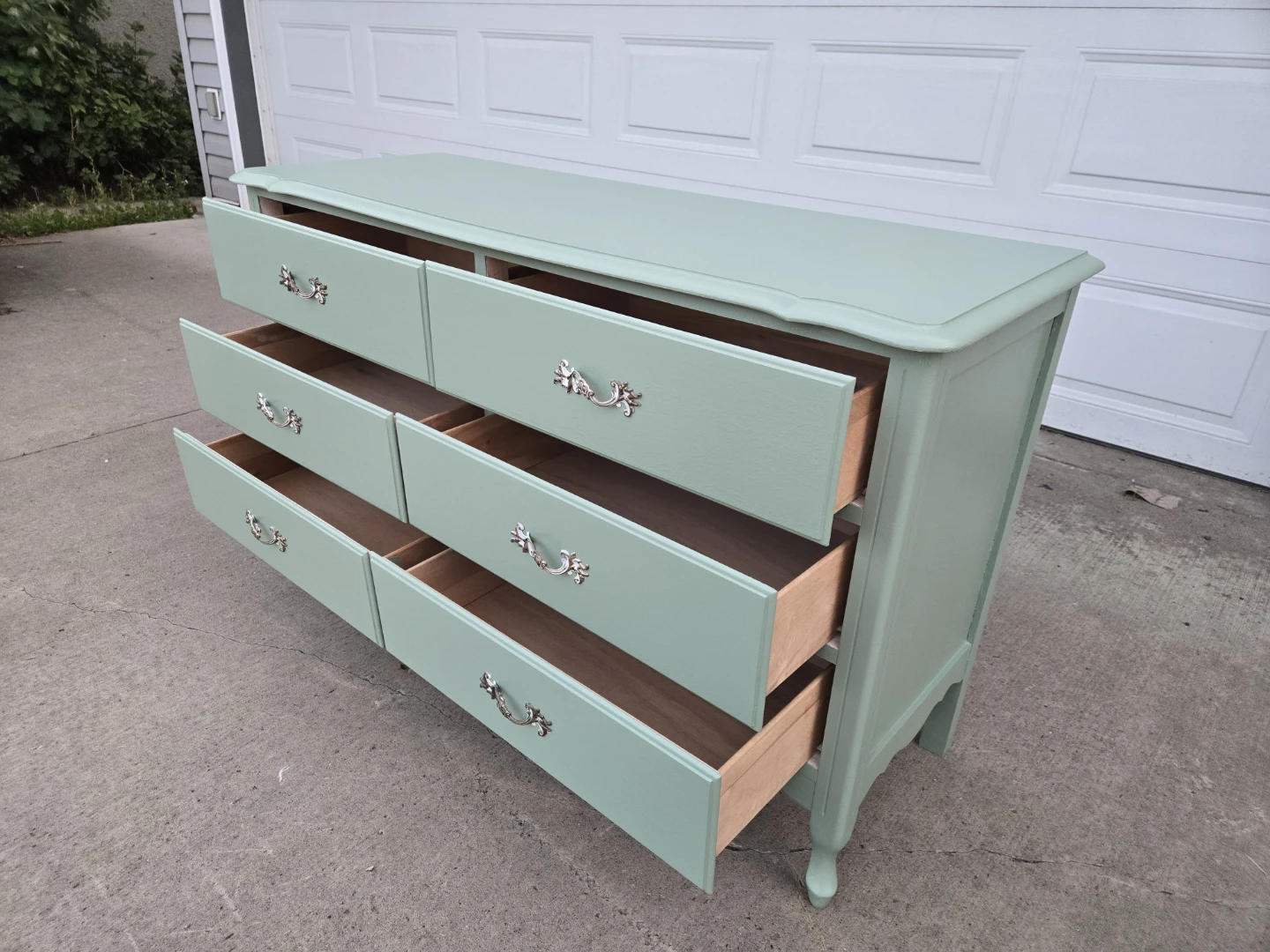 Sage Green Six-Drawer Dresser - photo 3