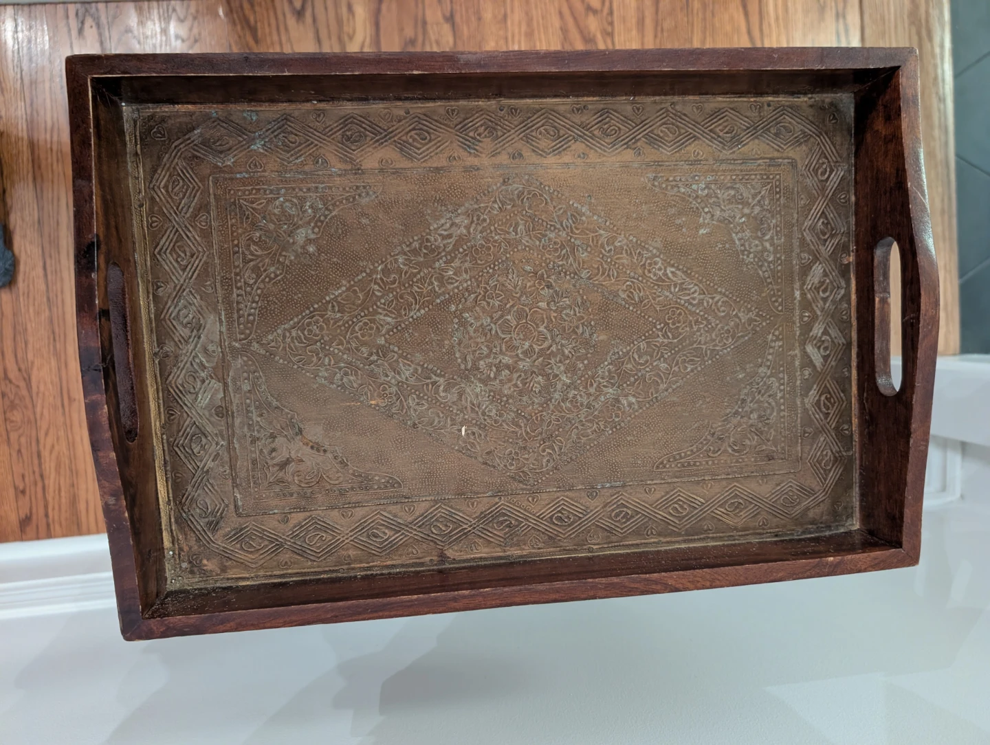 Woden side table with etched brass inlay - photo 3