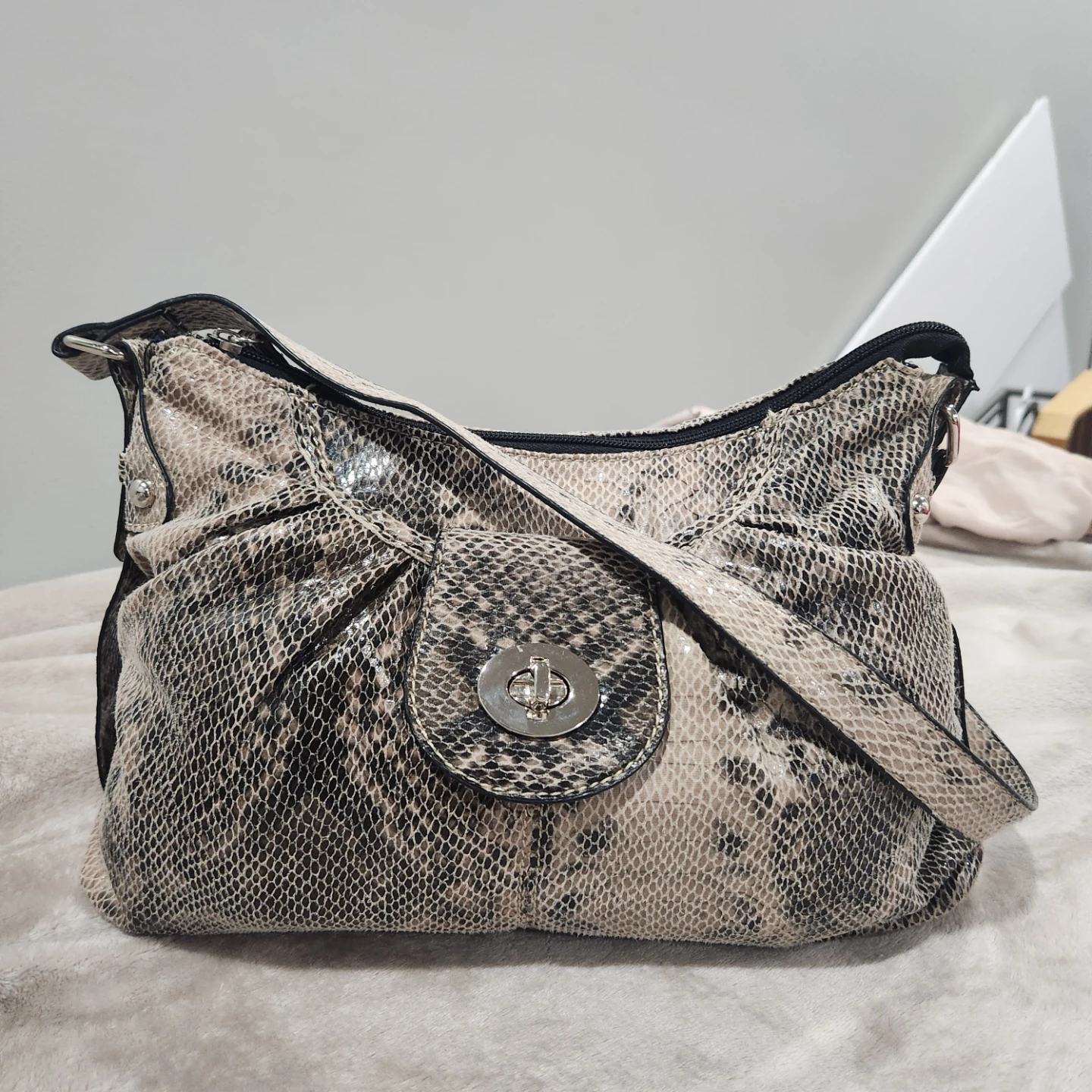 Snakeskin Print Shoulder Bag