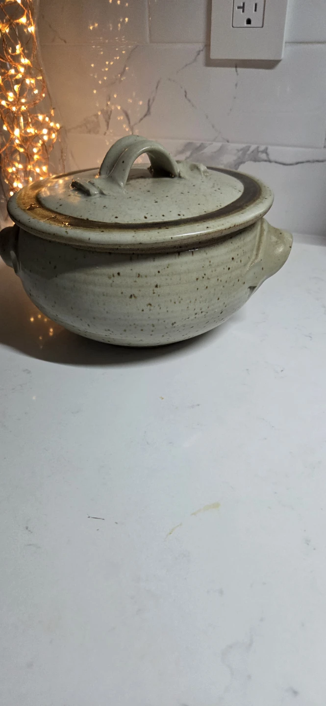 Speckled Ceramic Covered Casserole Dish. NS Gustin Pottery