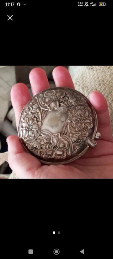 Vintage Floral Compact Mirror