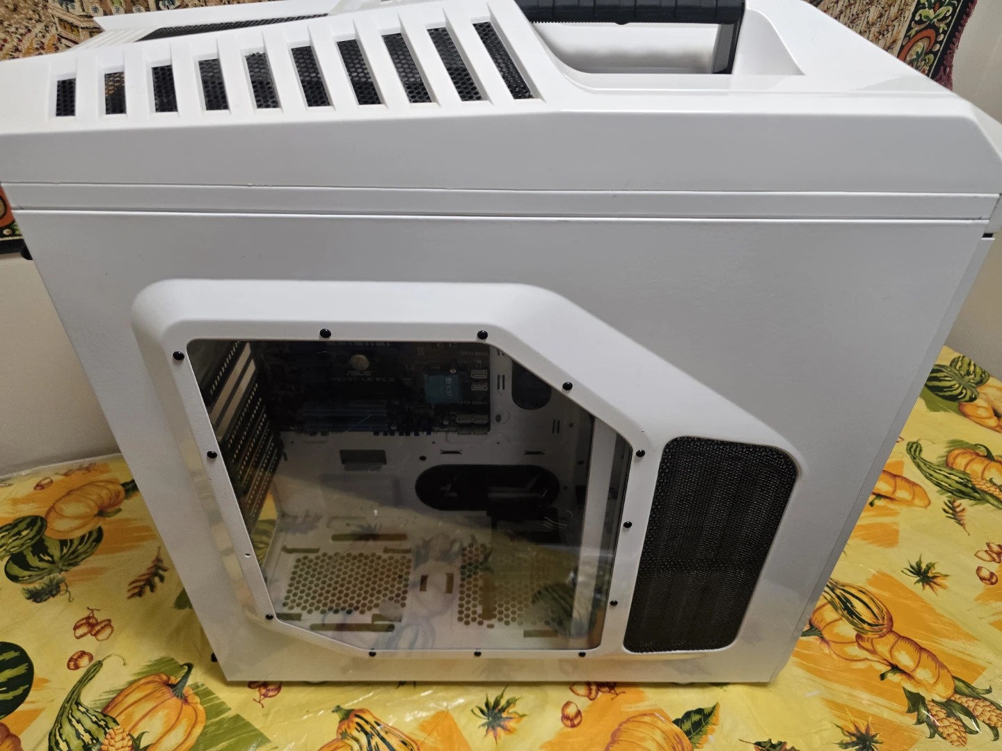 Cooler Master Storm Stryker + ASUS M5A99X + FX-6300 CPU - photo 2