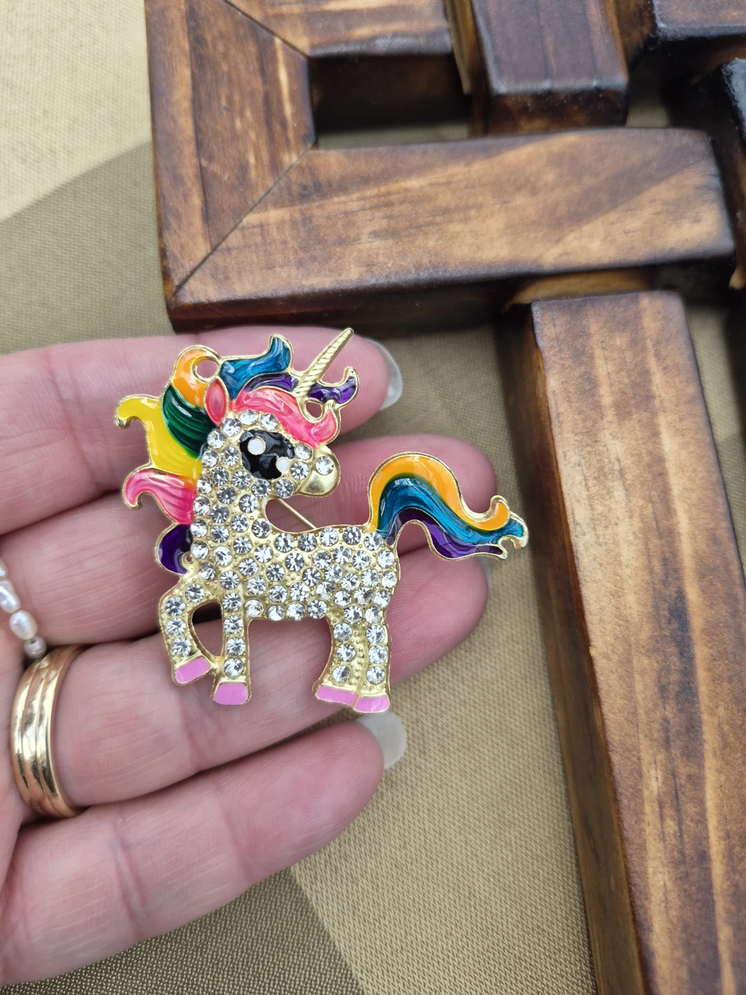 Beautiful 1 1/2"  Unicorn Fashion Brooch Brand - photo 3