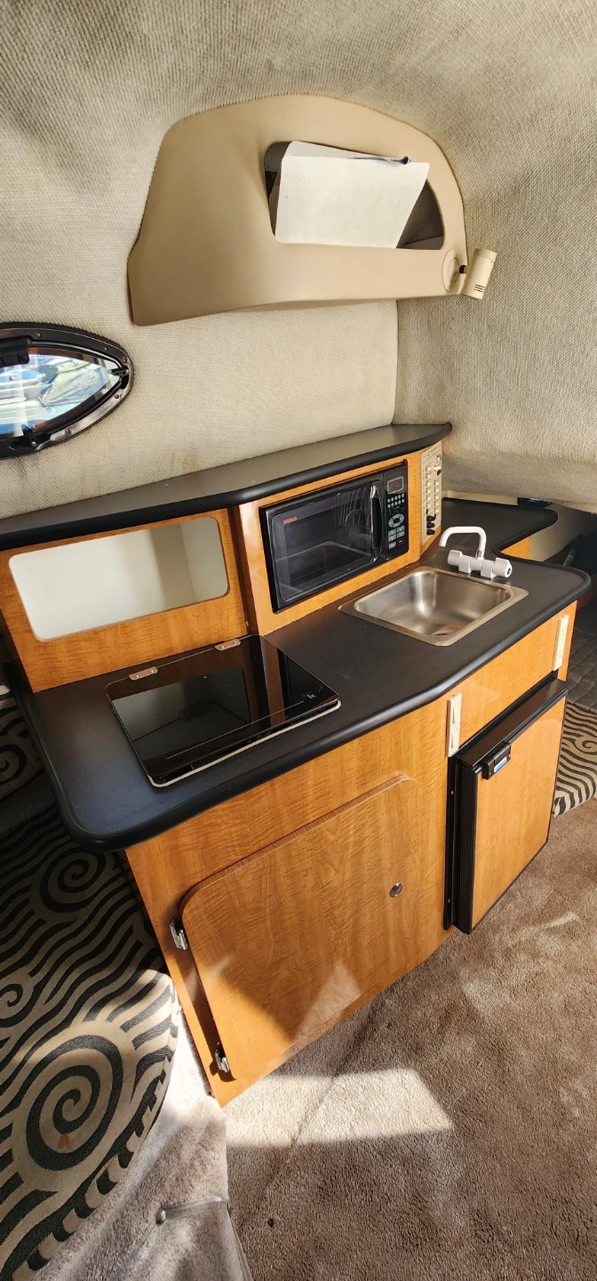 Regal 2465 Commodore Boat - photo 5