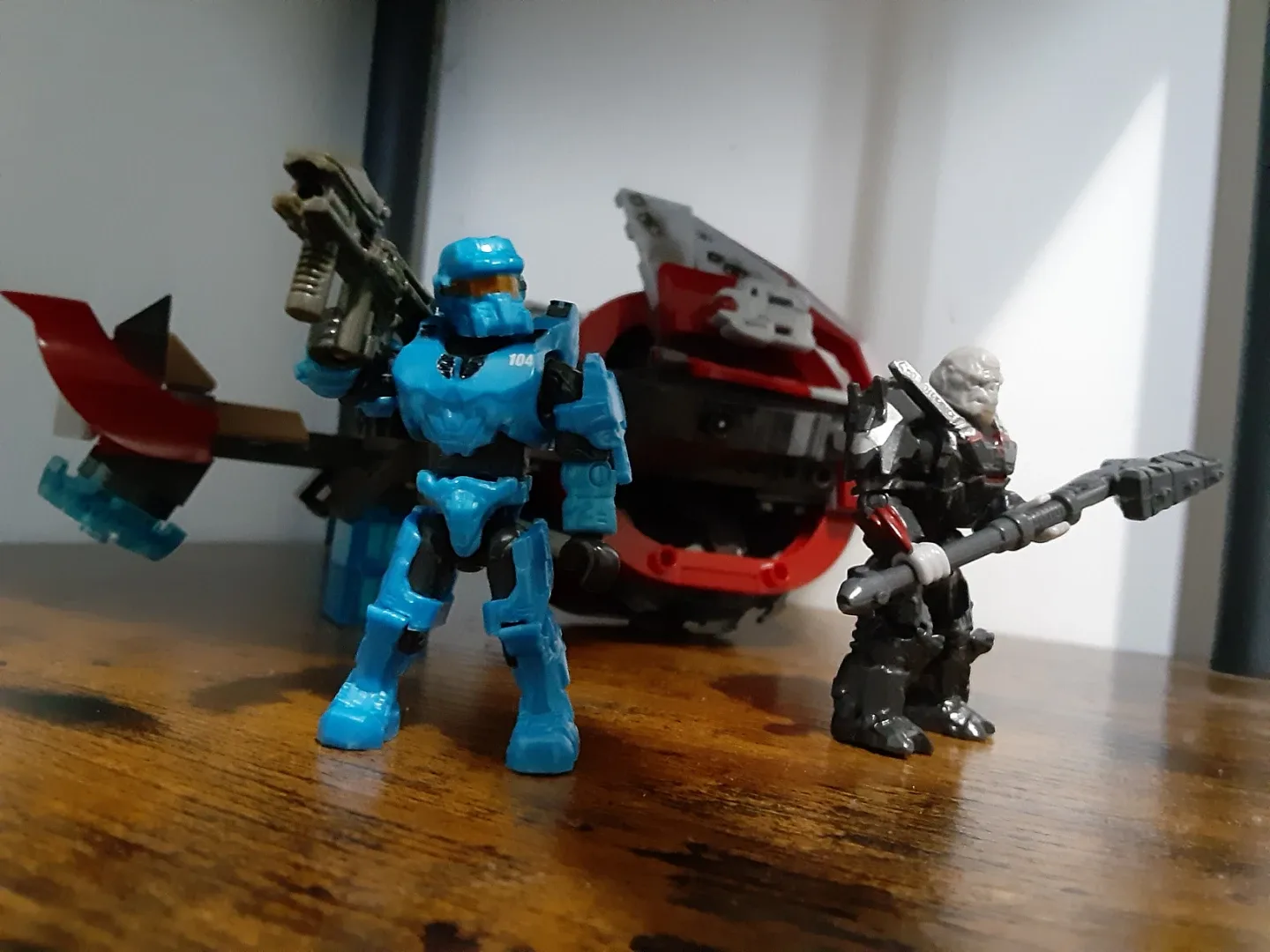 Mega Construx Halo Figures and Vehicle Set