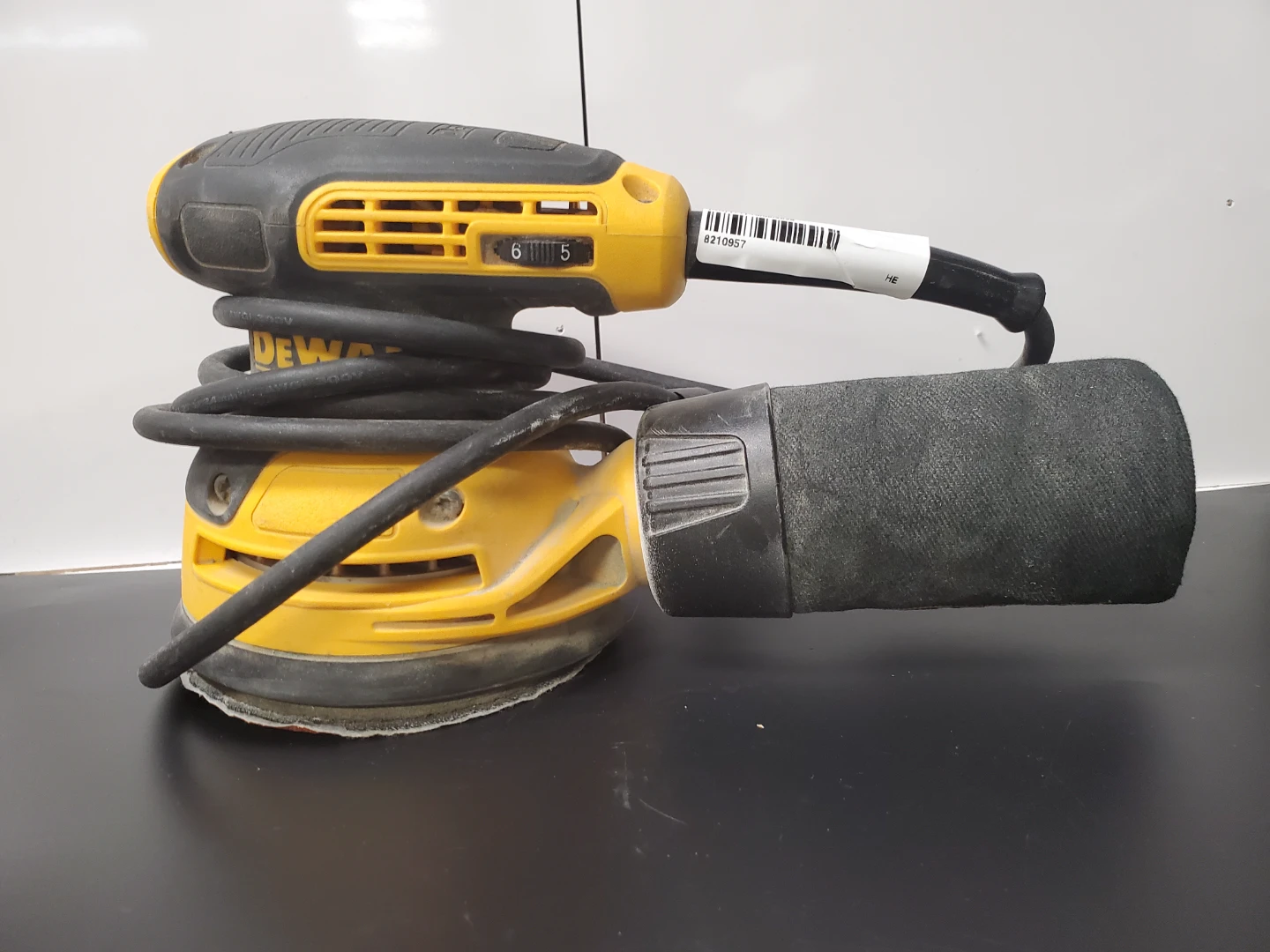 DEWALT Corded Sander