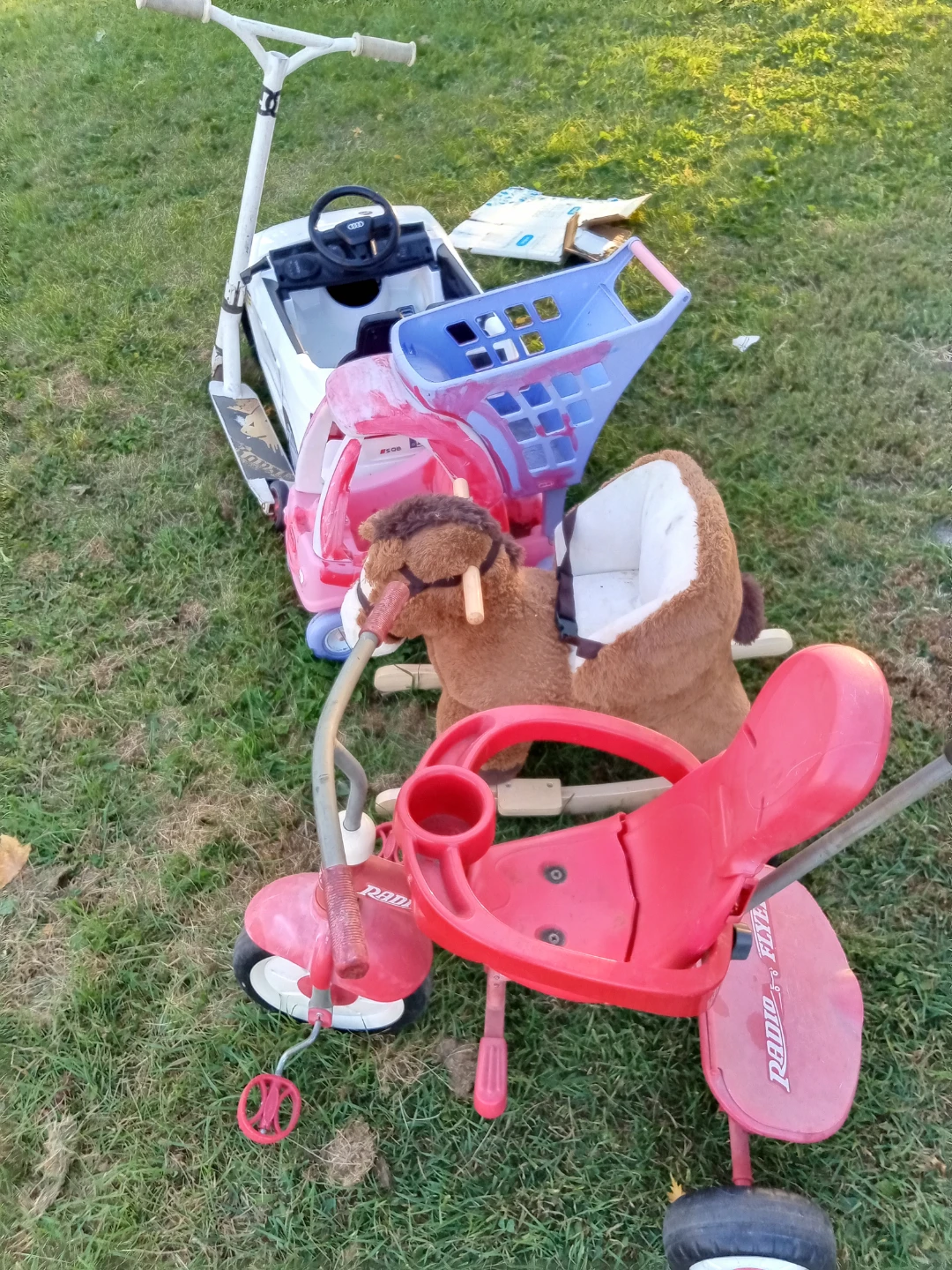 Assorted Kids toys - photo 2