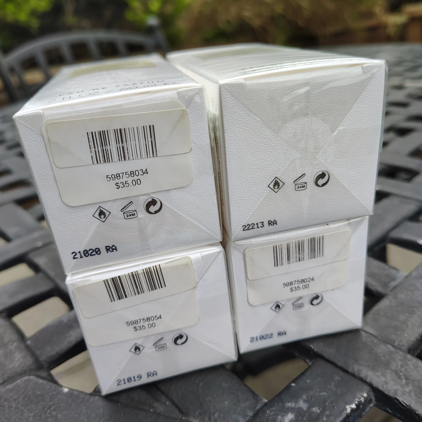 Banana Republic Wander Fragrances - photo 3