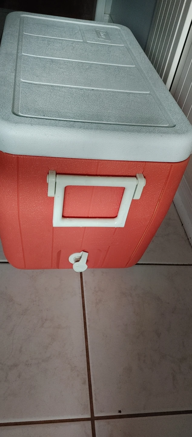 Coleman Cooler - photo 2