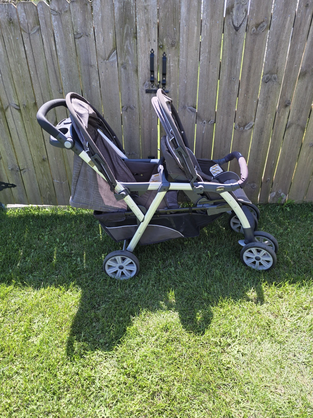 Chicco Tandem Stroller - photo 2