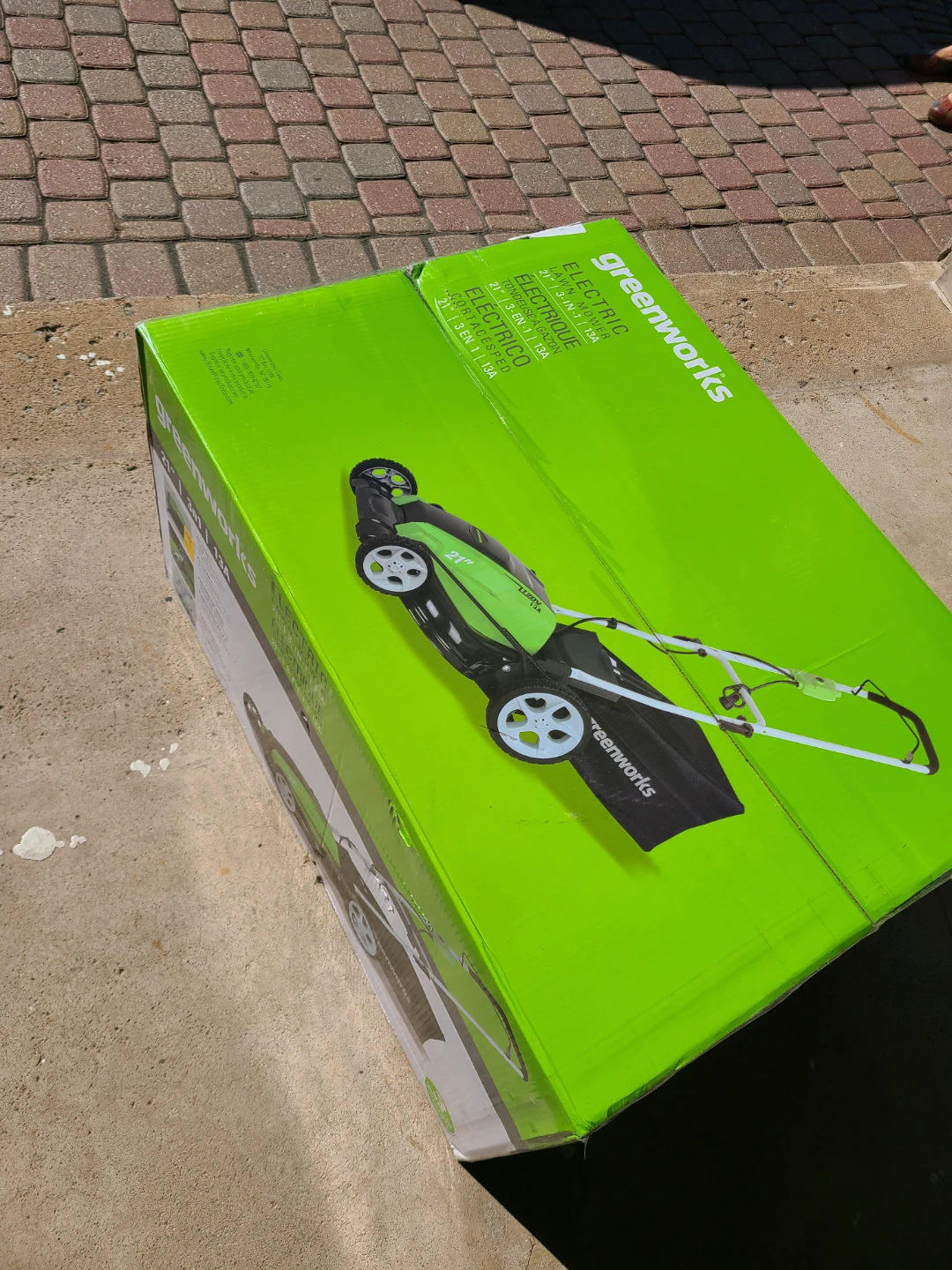 New in box Greenworks 21-Inch 13 Amp Corded Lawn Mower - photo 2