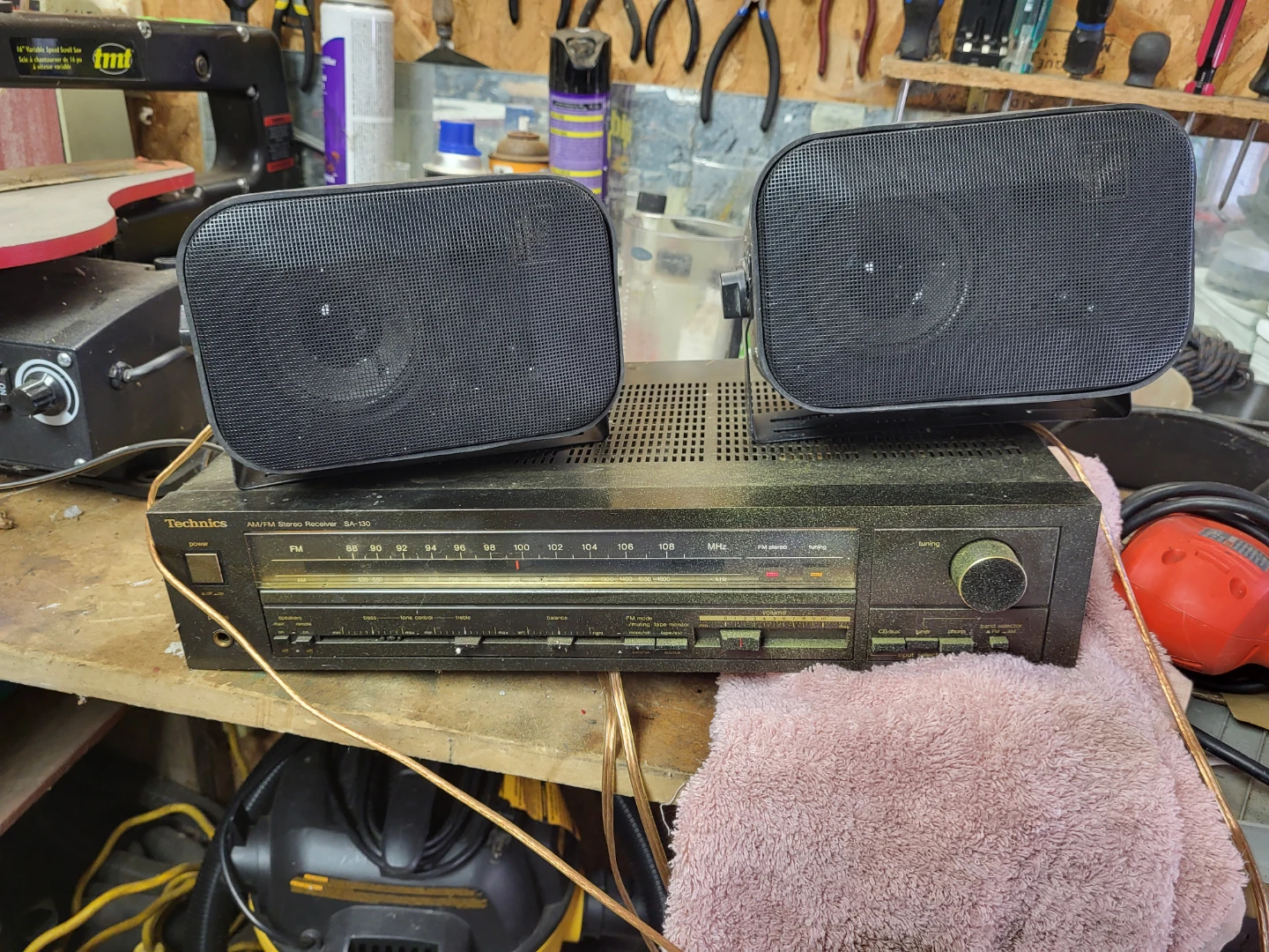 Technics SA-130 AM/FM Stereo Receiver with Speakers