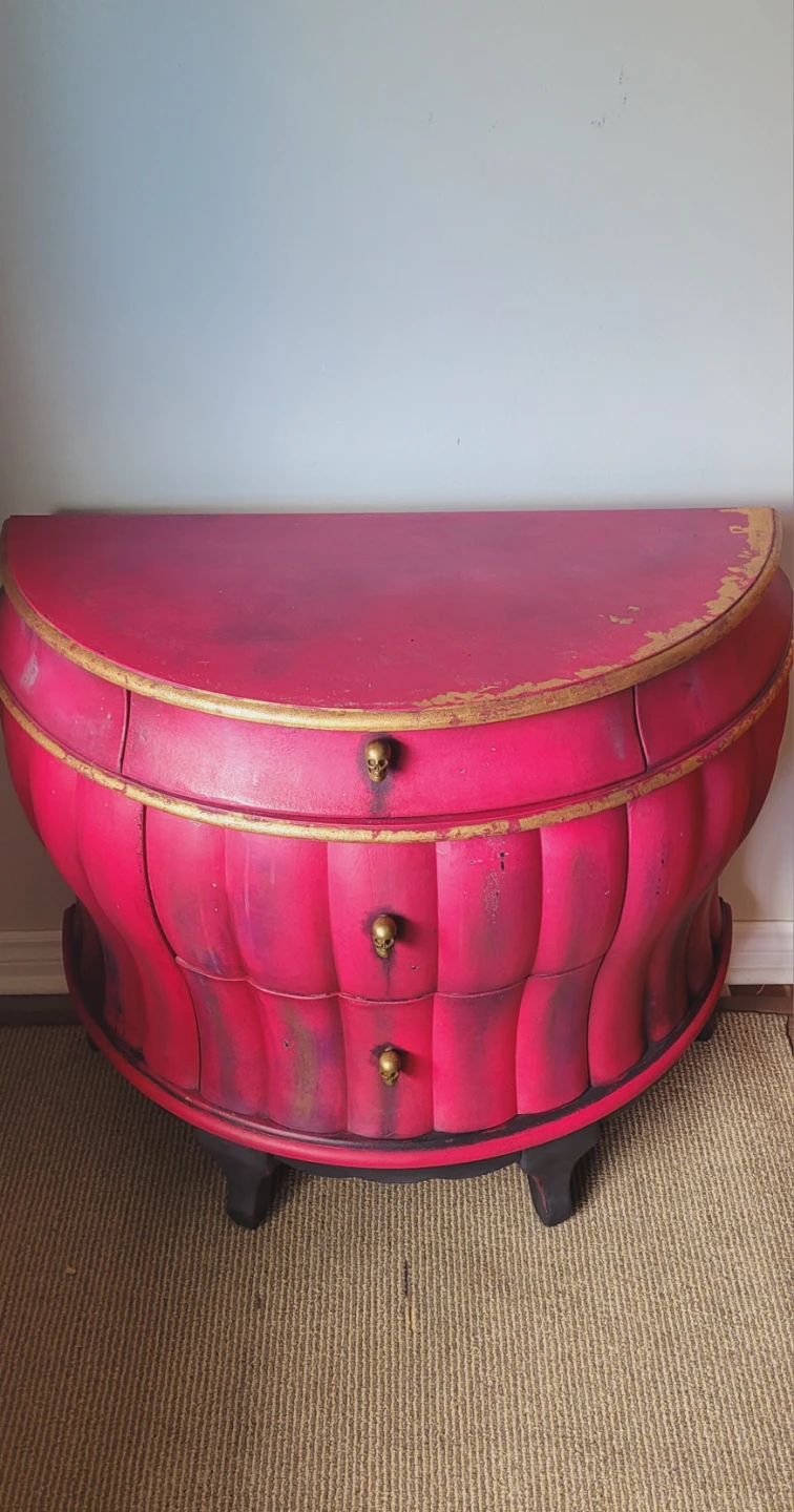 Pink and Gold Scalloped Chest with Skull Knobs - photo 3