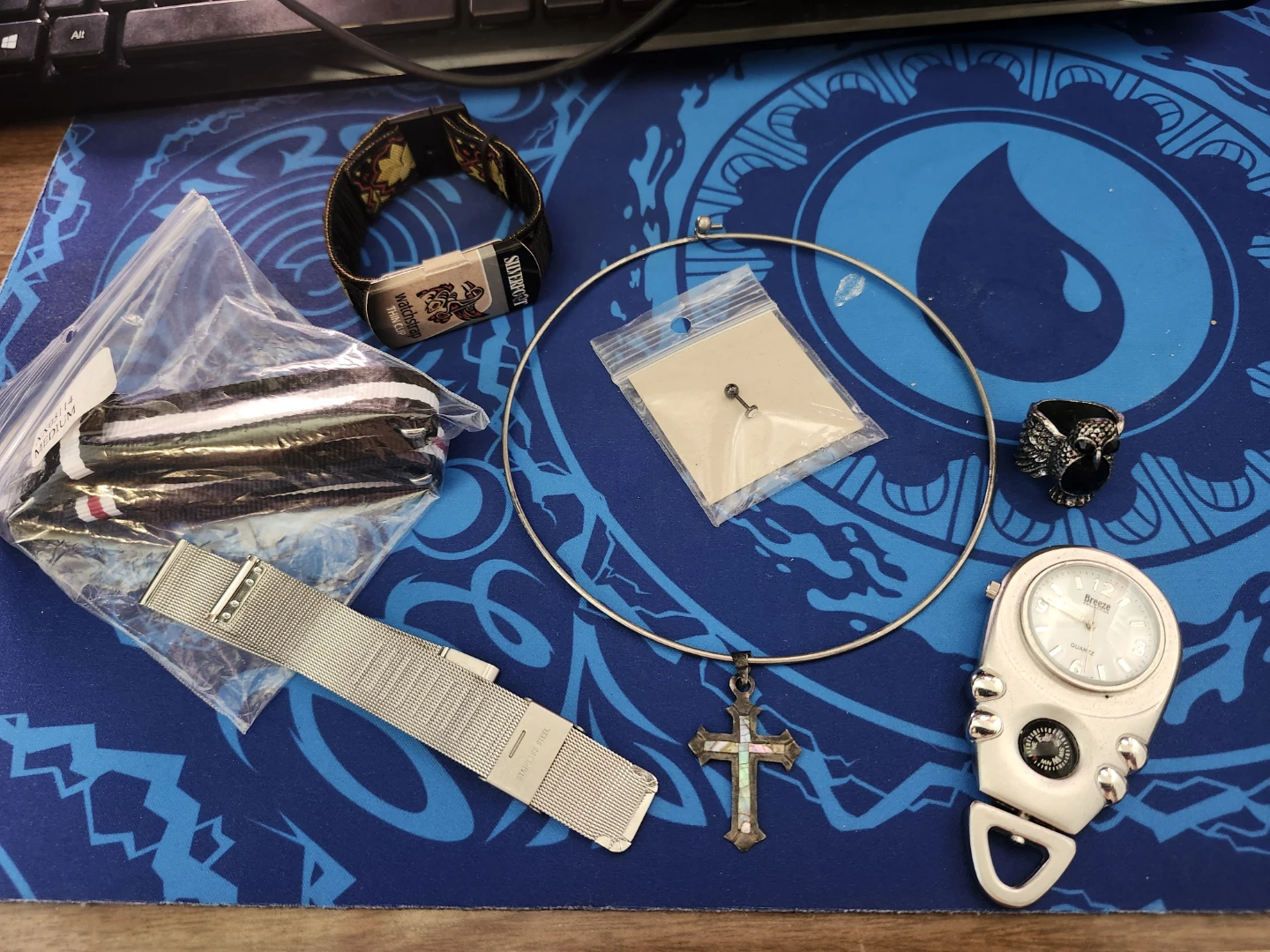 Assorted Jewellery and Watch Accessories Bundle
