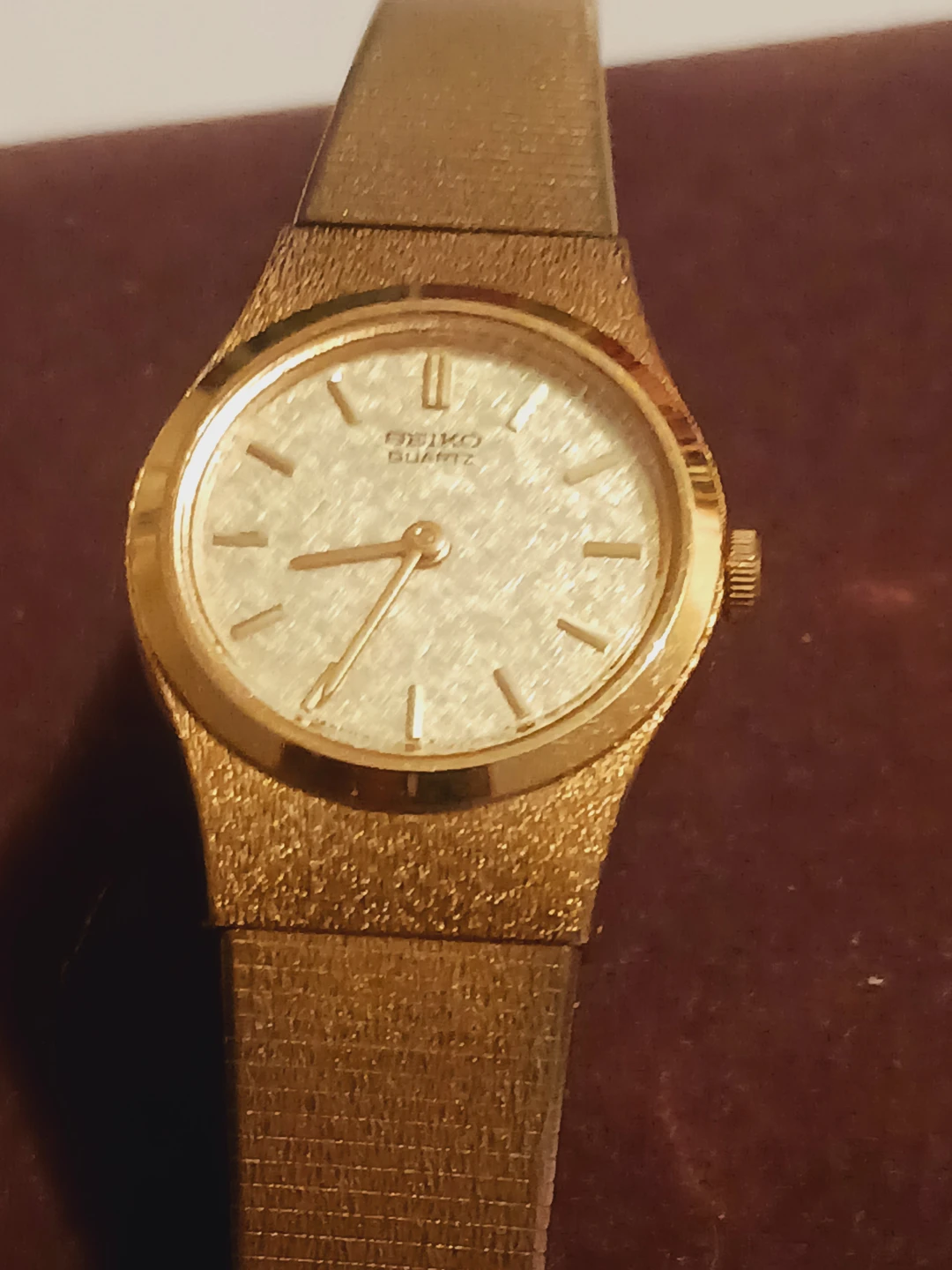 Vintage Seiko Japanese Ladies Gold-Tone Watch As is. - photo 2
