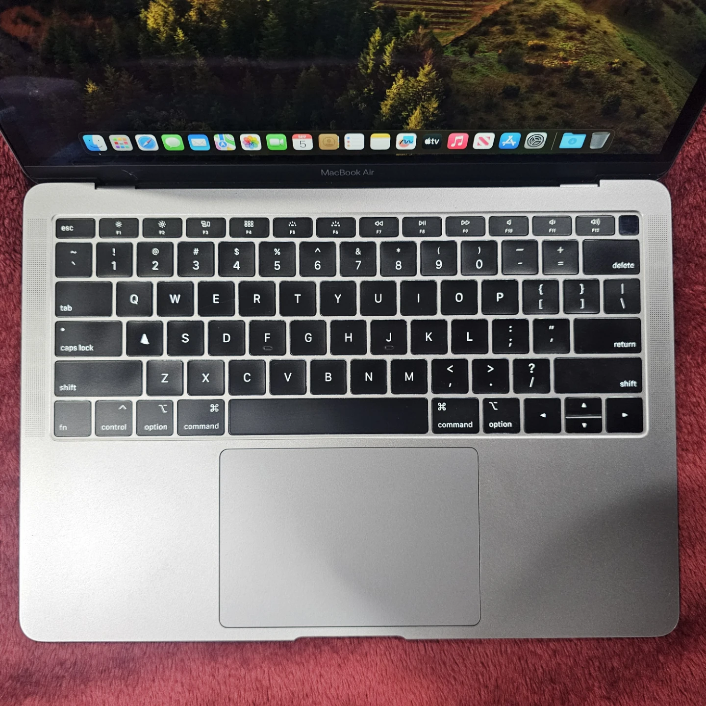 Apple MacBook Air 2019 13-inch Retina, Excellent condition - photo 5