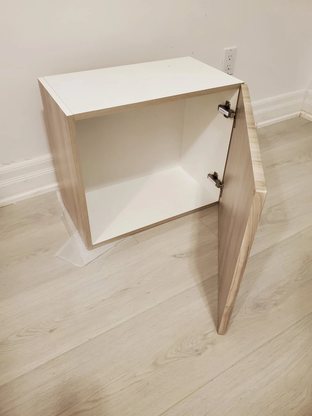 Modern Wood Grain Wall Cabinet - photo 2