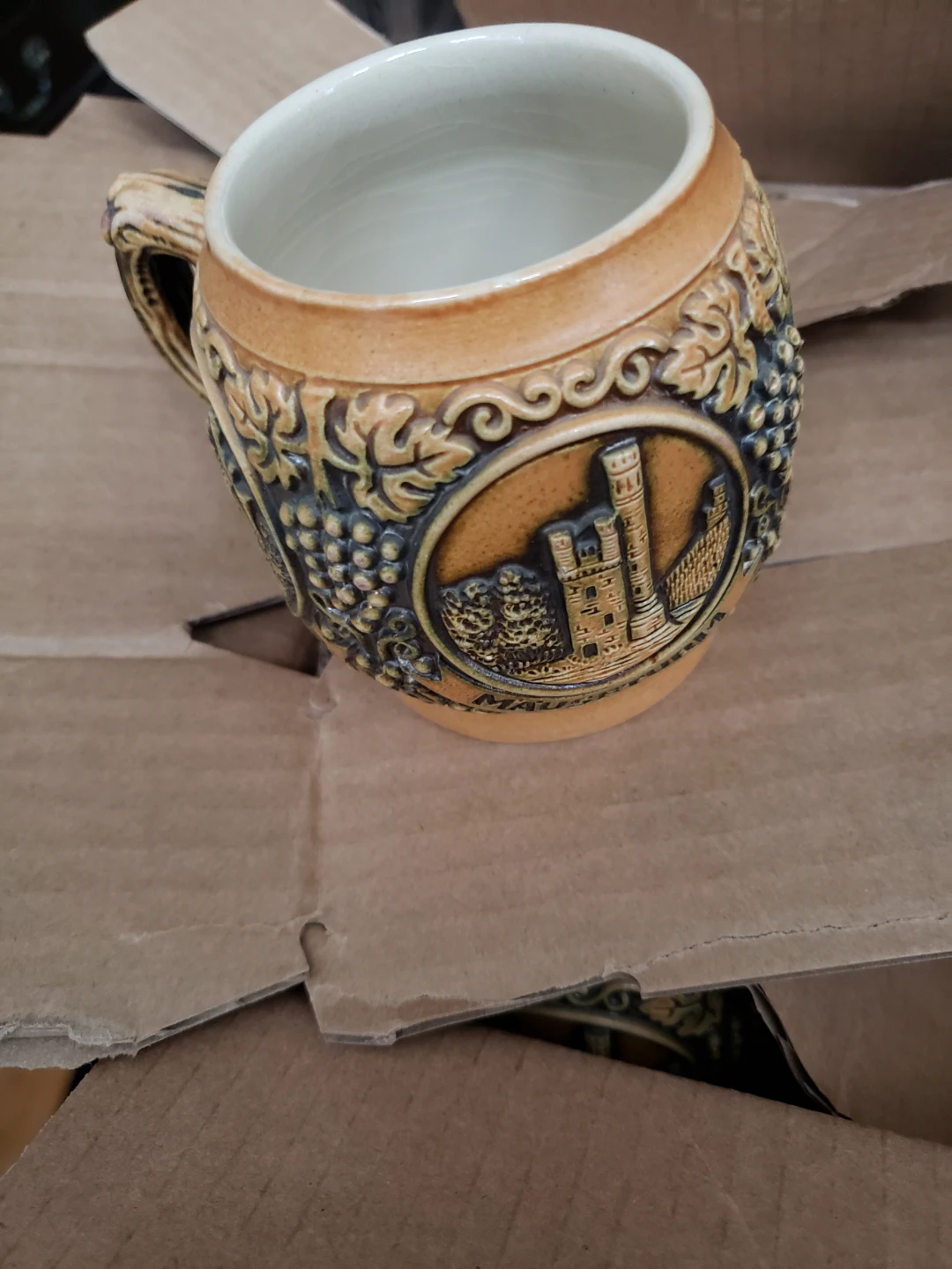 Vintage Ceramic soup tureen - photo 2