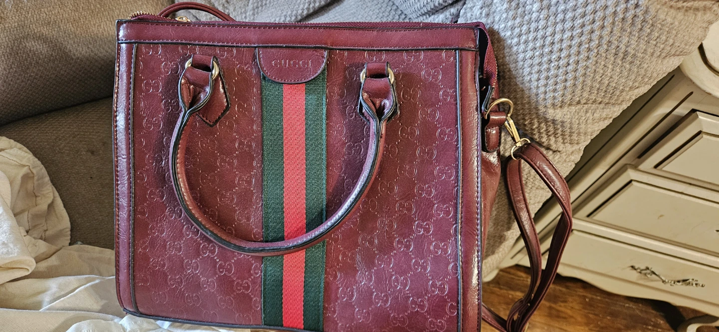 Burgundy style handbag