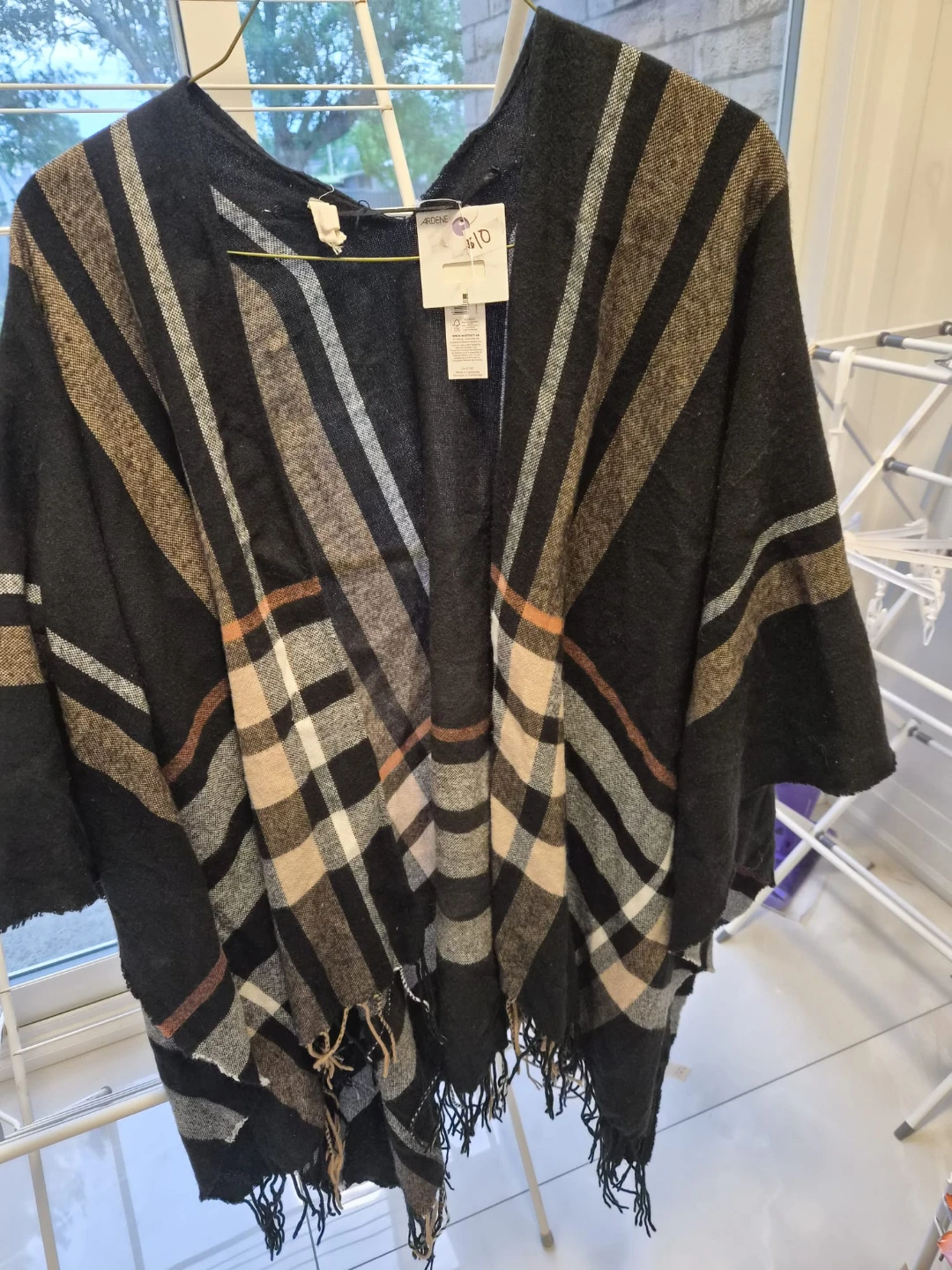 Ardene wrap-around shawl