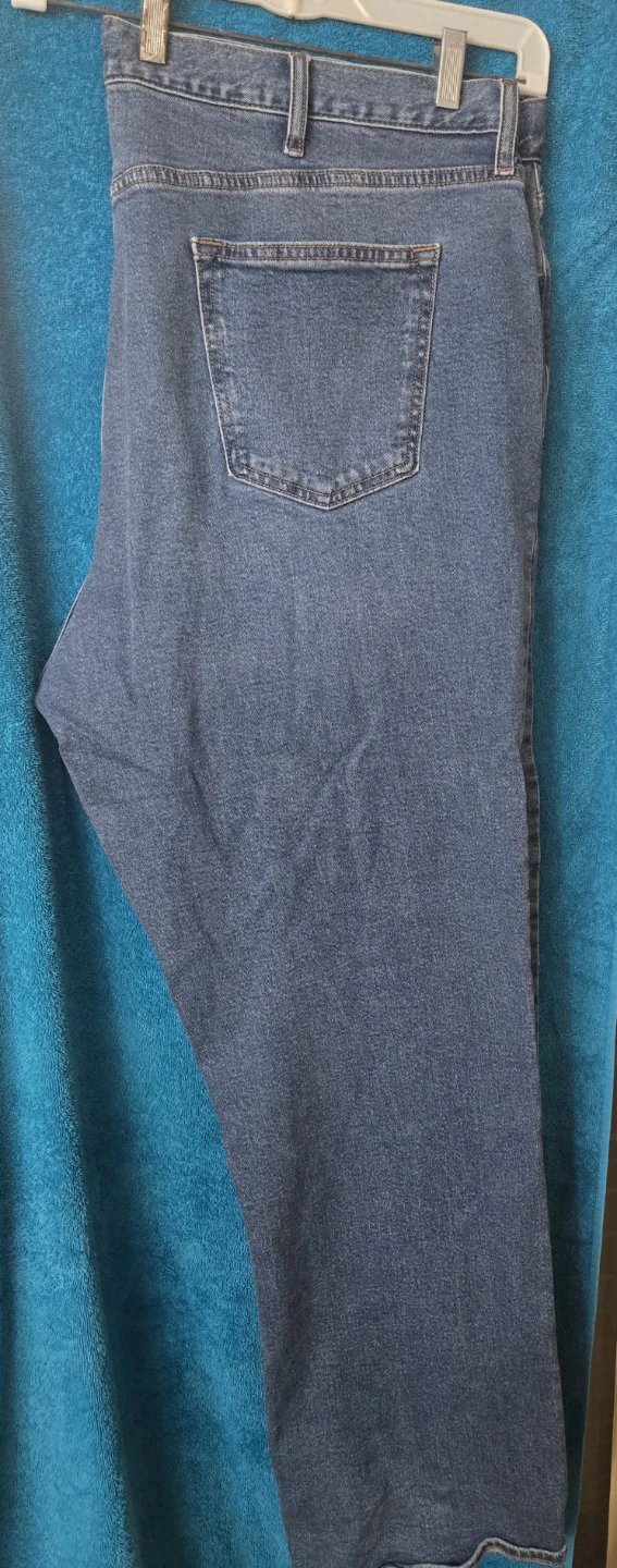 Men's Jeans. Old Navy. 44x34. Faded Blue. EUC.