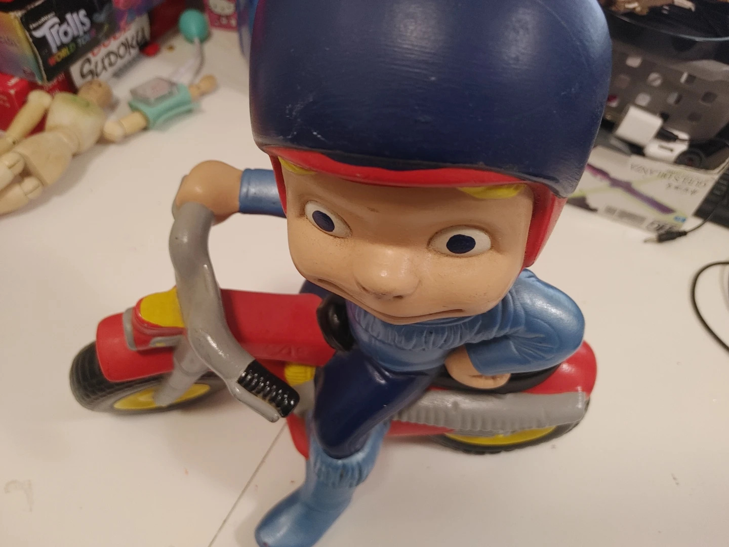 M .A.C Figurine - photo 3