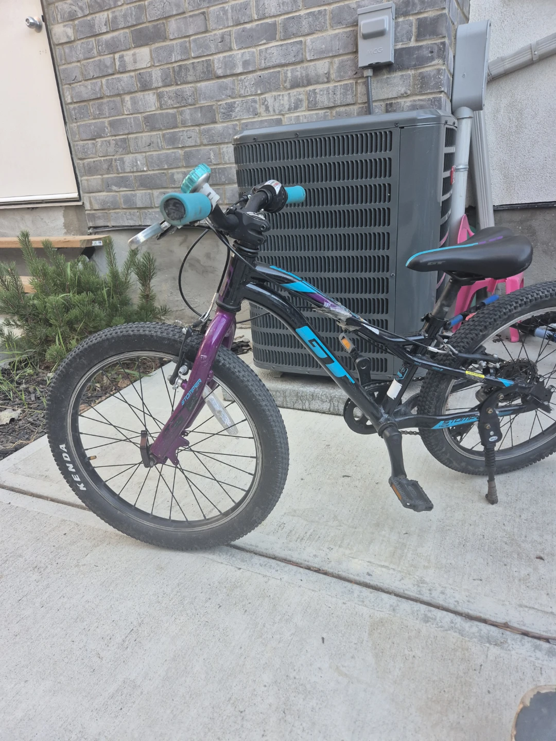 GT Stomper Kids Bike