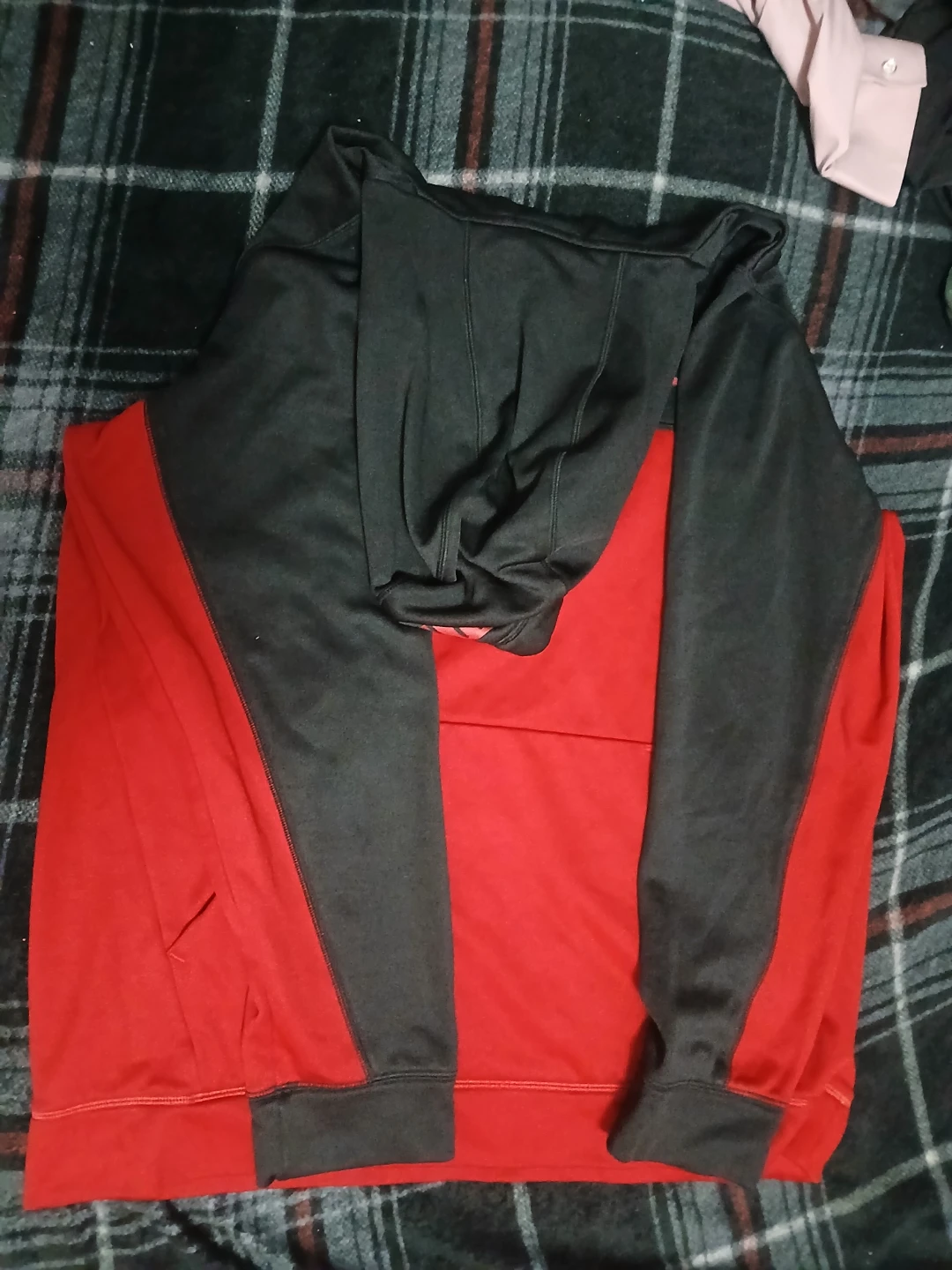 Puma Black and Red Hoodie - photo 2