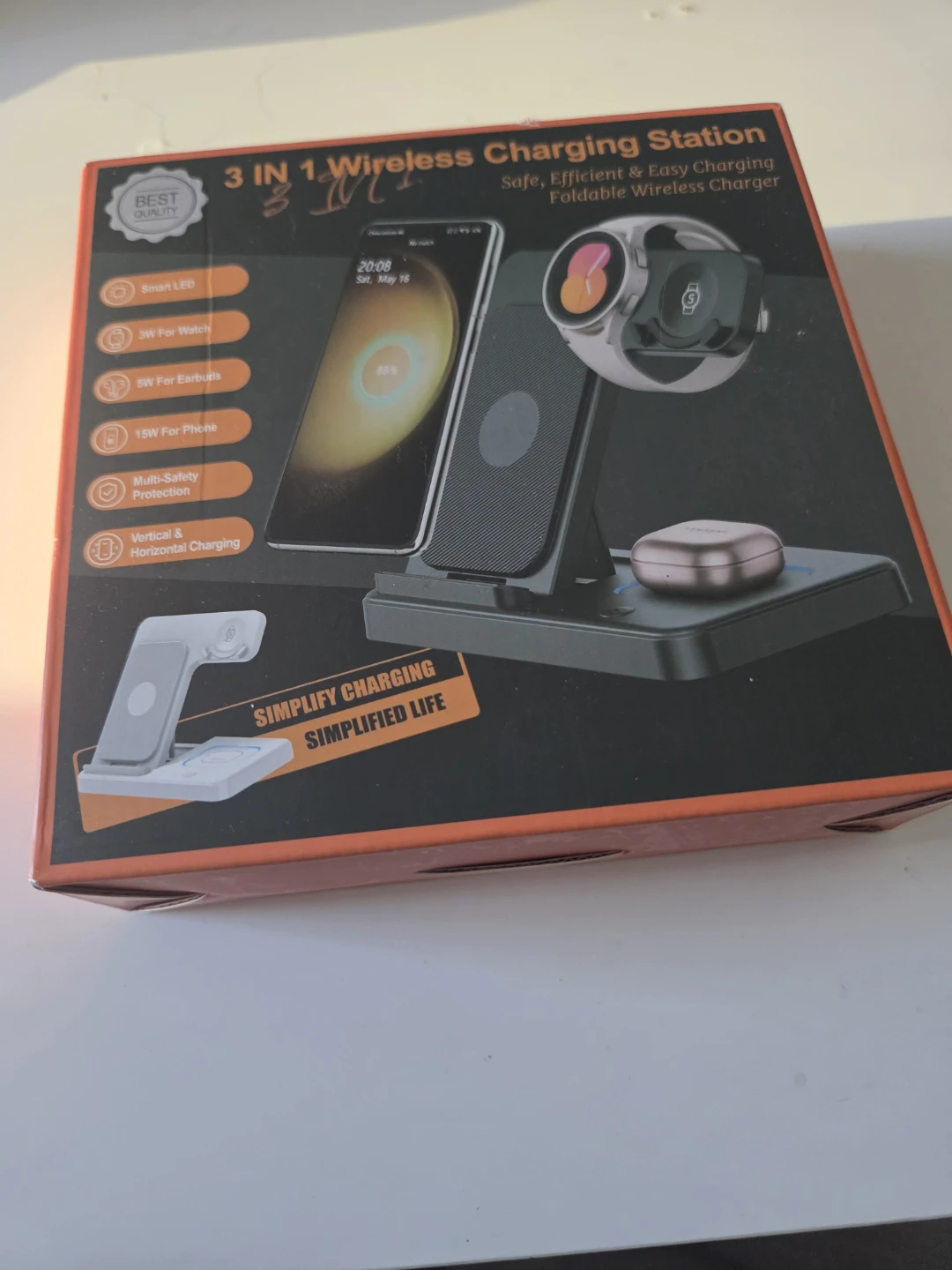3-in-1 Wireless Charging Station - photo 3
