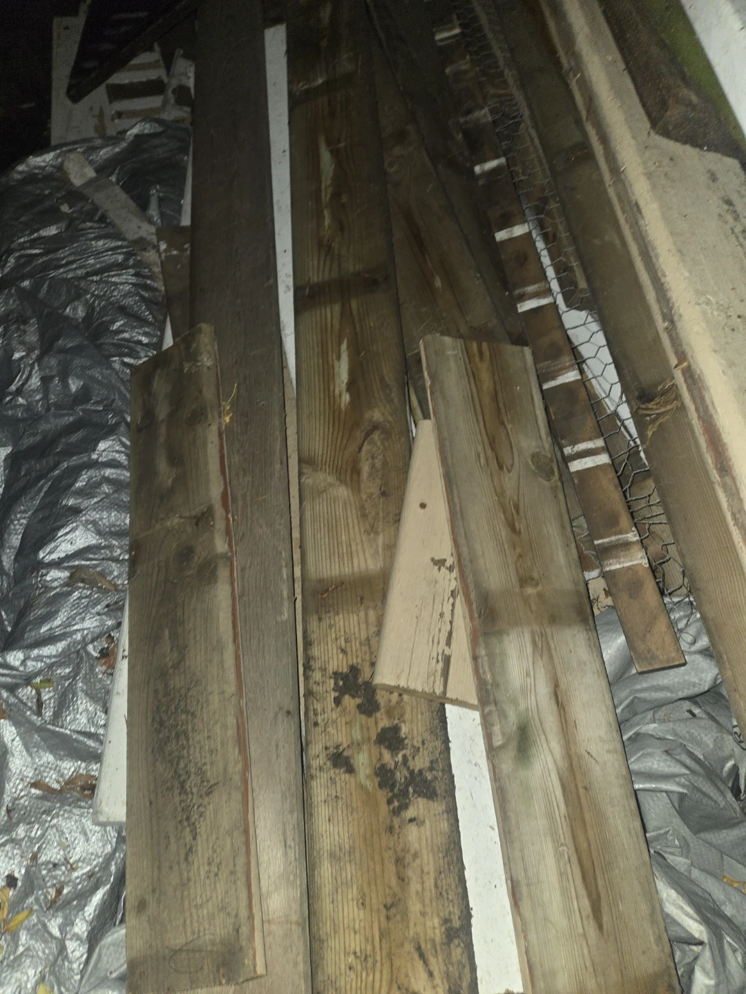 Assorted Reclaimed Scrap Wood Pieces