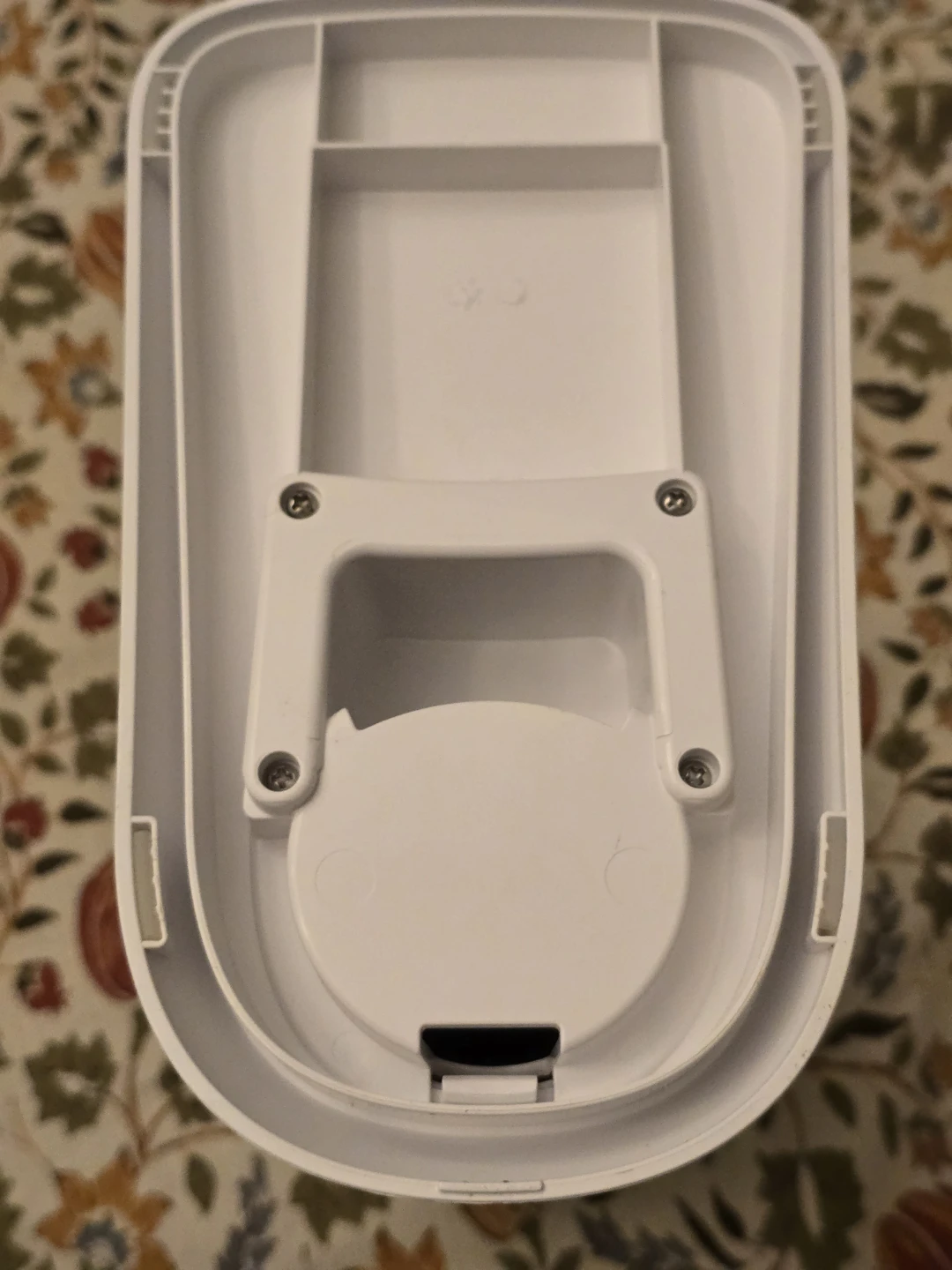 SodaStream Sparkling Water Maker with bottle. - photo 2