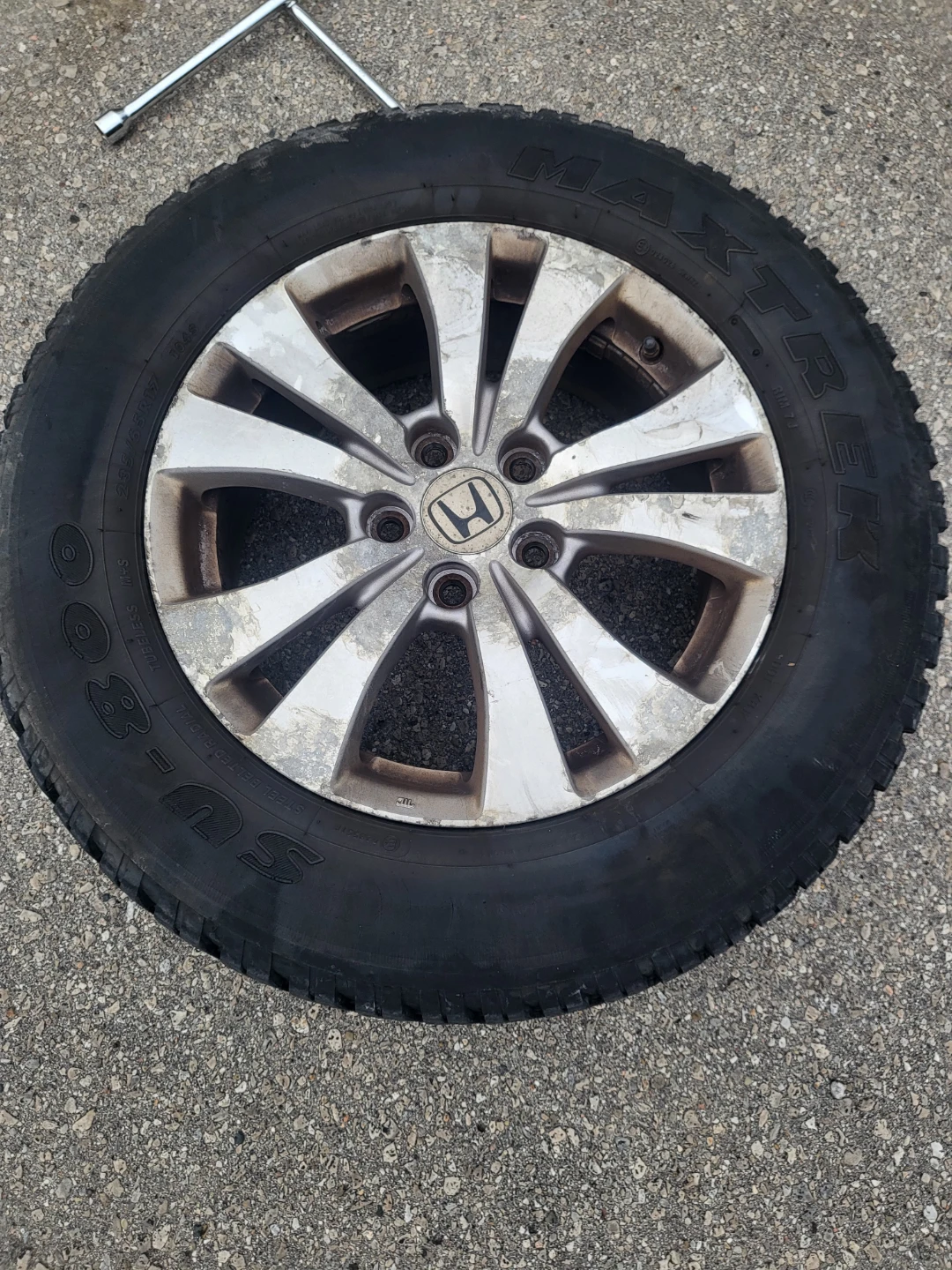 honda odyssey  5x120 aluminum 5x120 aluminum rims 235 65 17