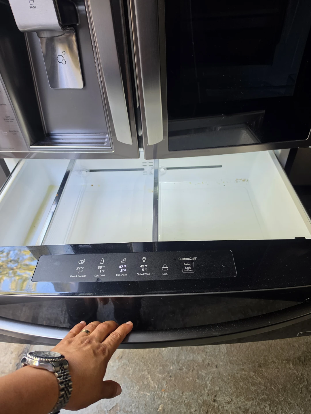 LG French Door Refrigerator with InstaView Door-in-Door - photo 3